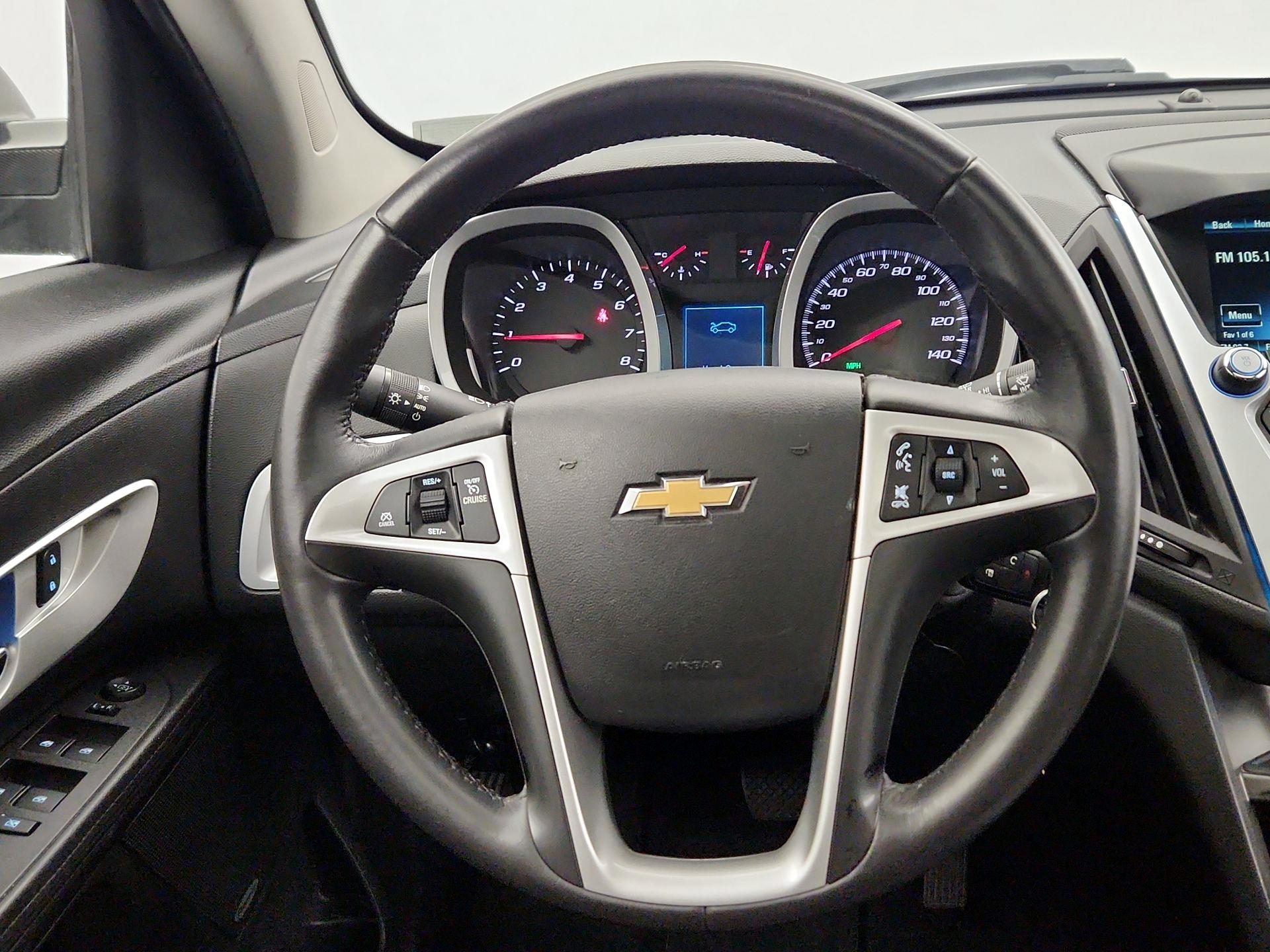 Thumbnail: 2017 Chevrolet Equinox - 10