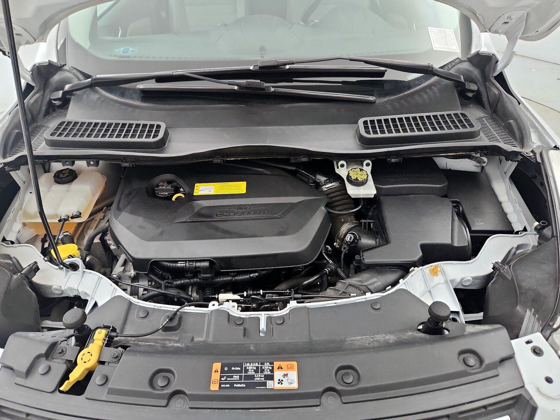 Thumbnail: 2015 Ford Escape - 20