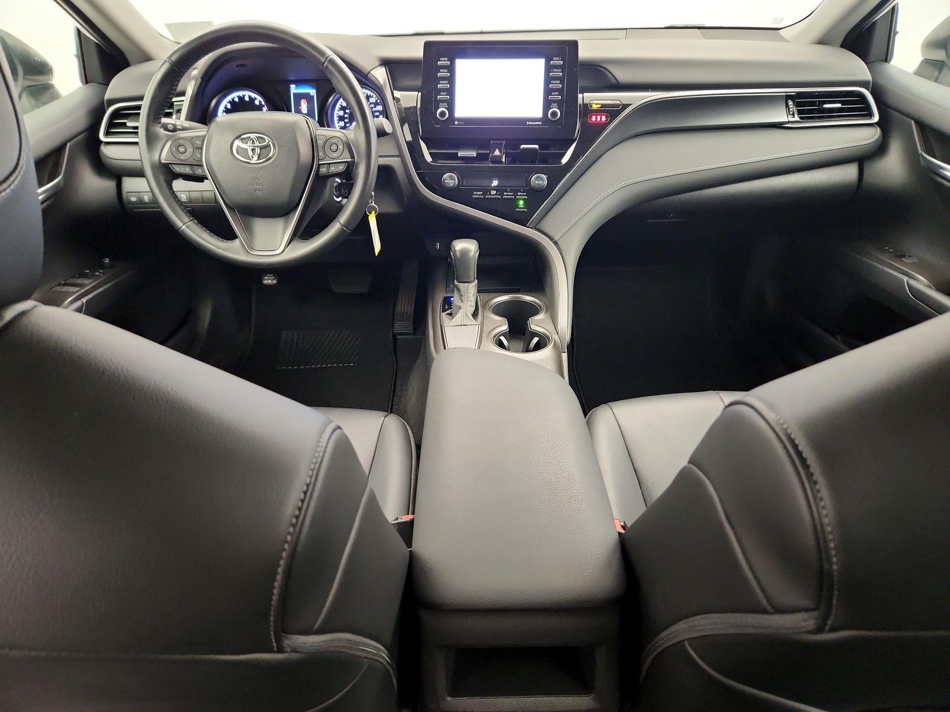 Thumbnail: 2021 Toyota Camry - 9