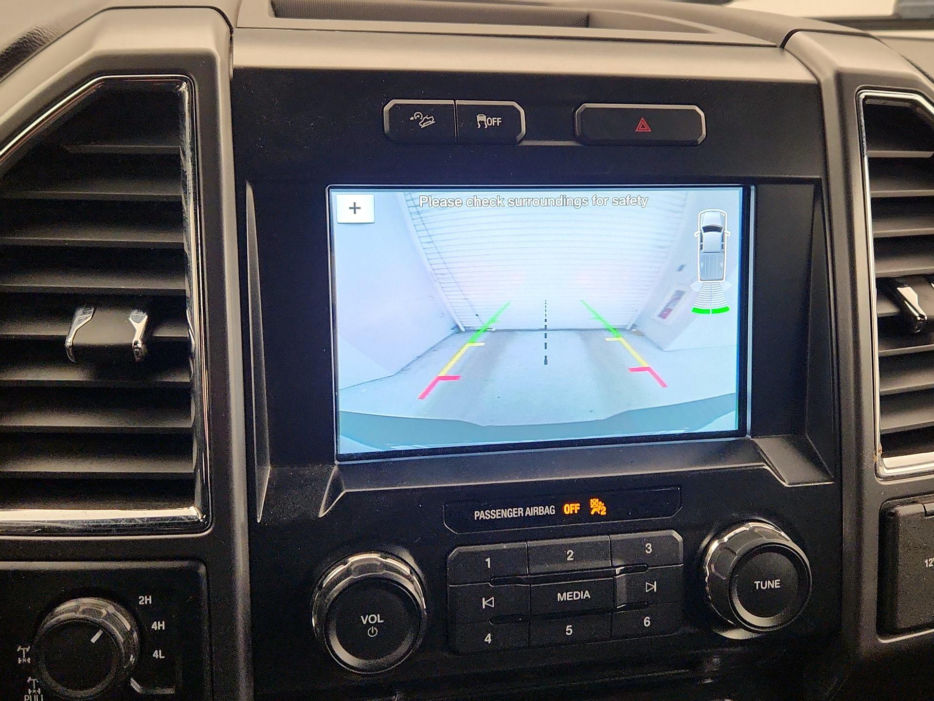 Thumbnail: 2016 Ford F-150 - 14