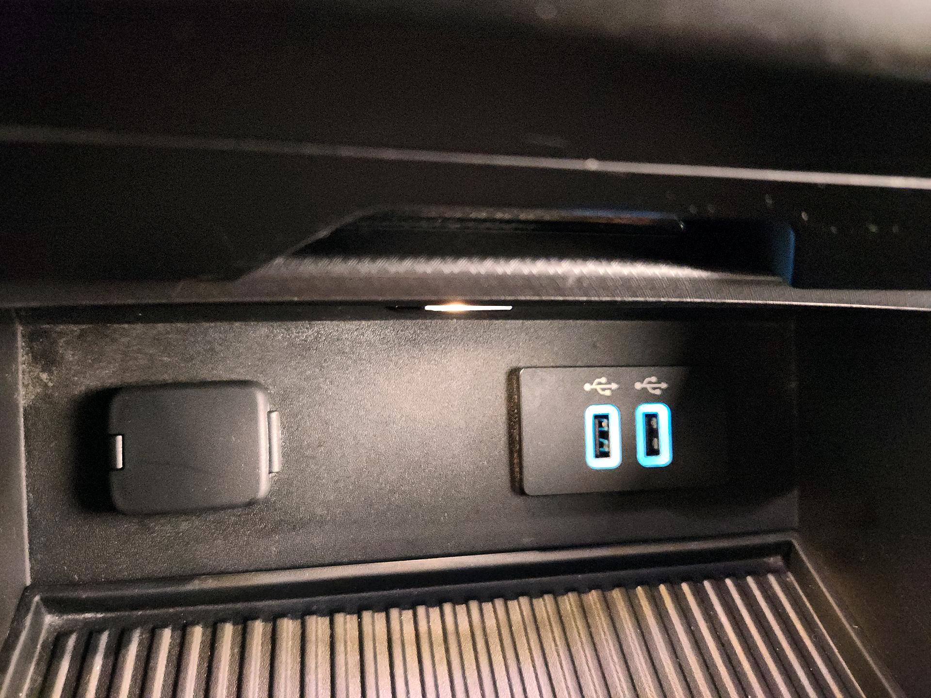 Thumbnail: 2016 Ford F-150 - 18