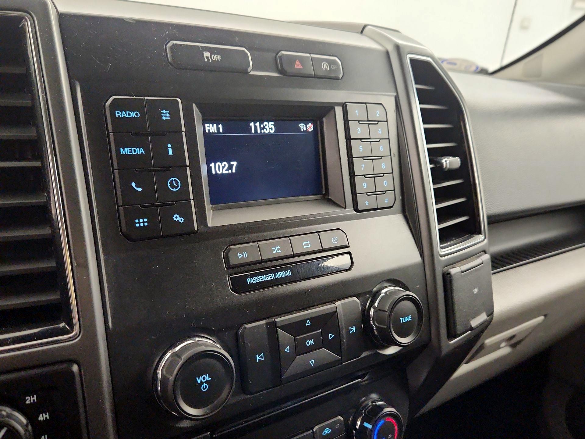 Thumbnail: 2018 Ford F-150 - 15