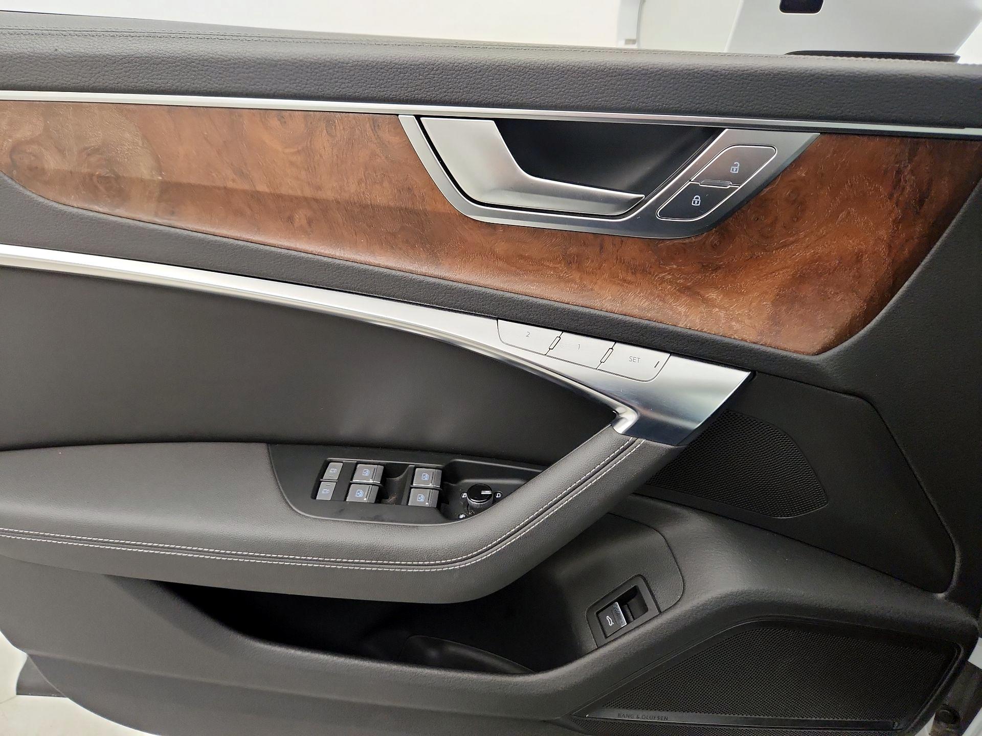 Thumbnail: 2020 Audi A6 - 12