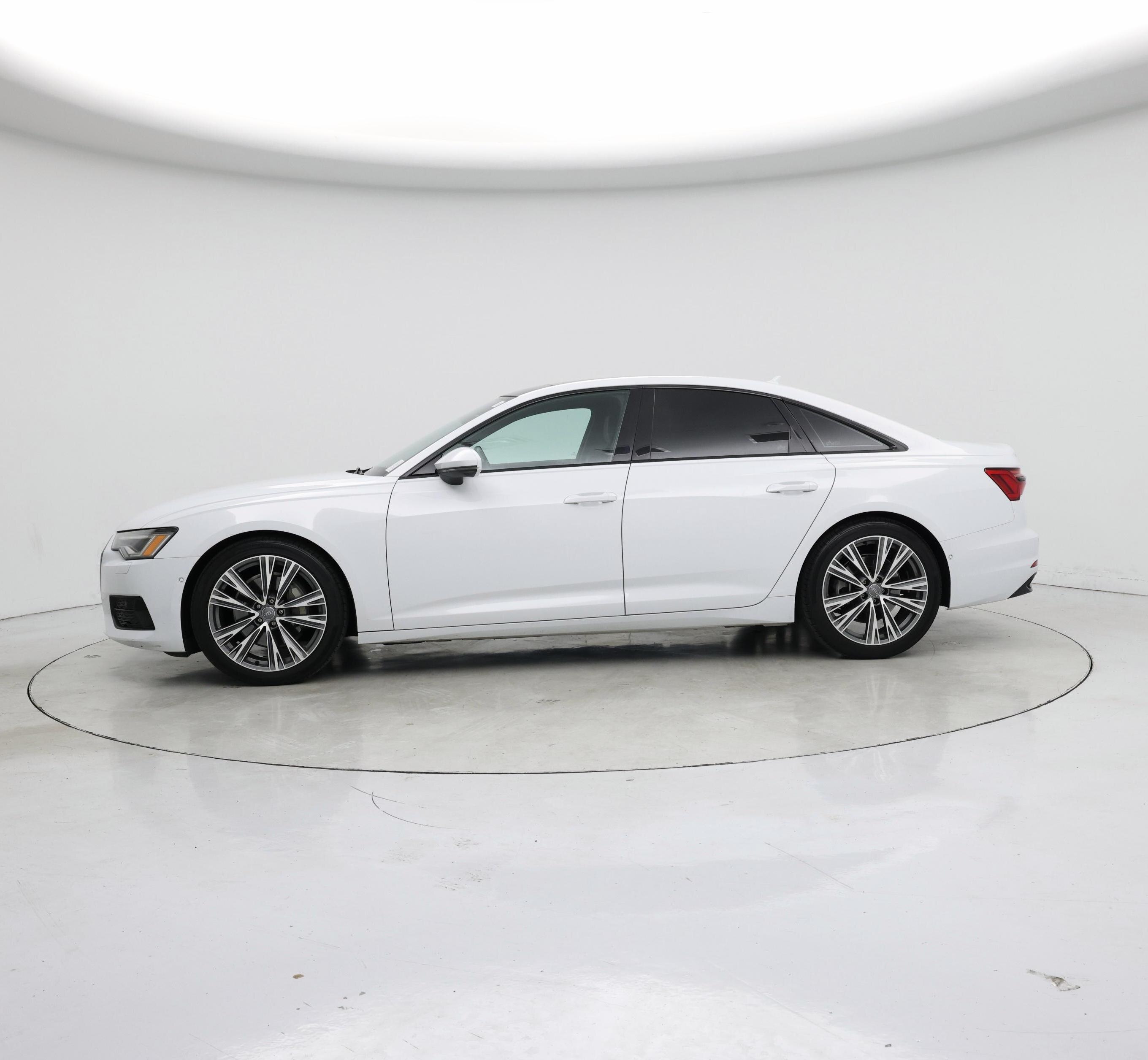 Thumbnail: 2020 Audi A6 - 3