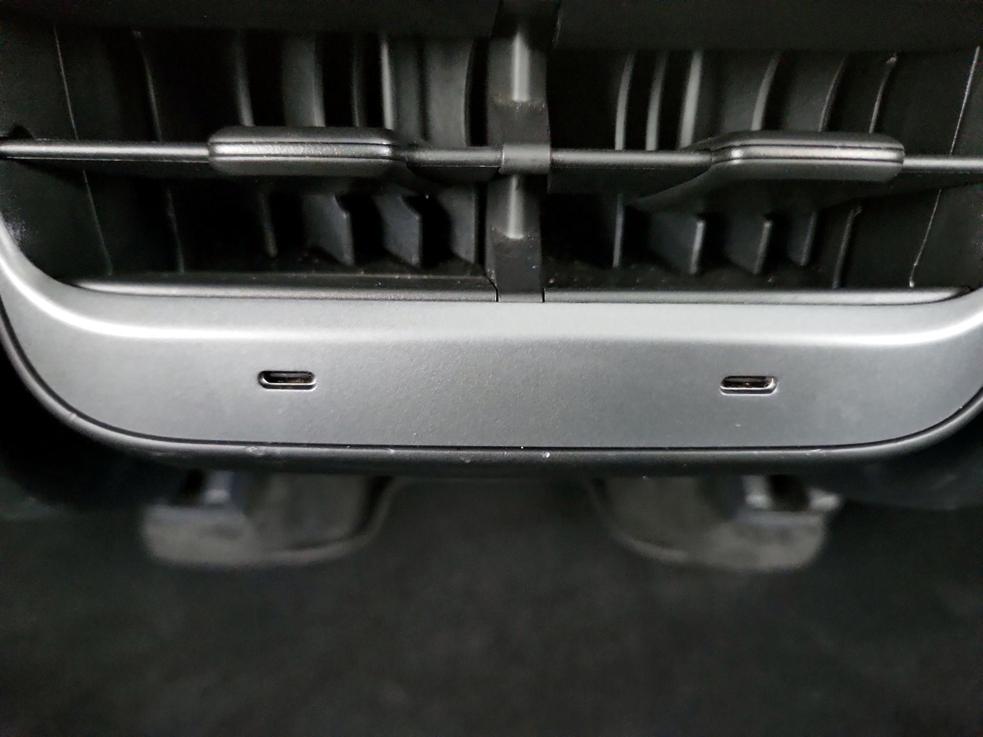 Thumbnail: 2022 Tesla Model Y - 18