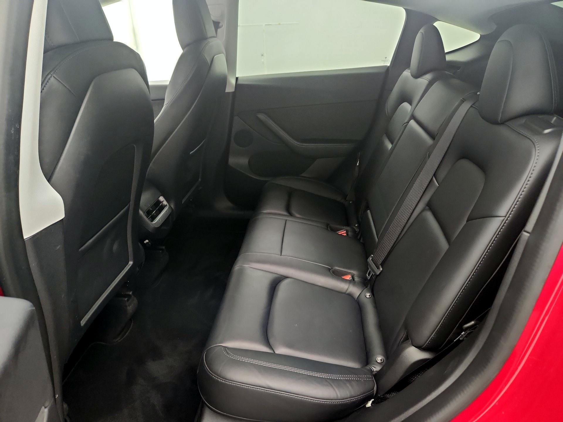 Thumbnail: 2022 Tesla Model Y - 20