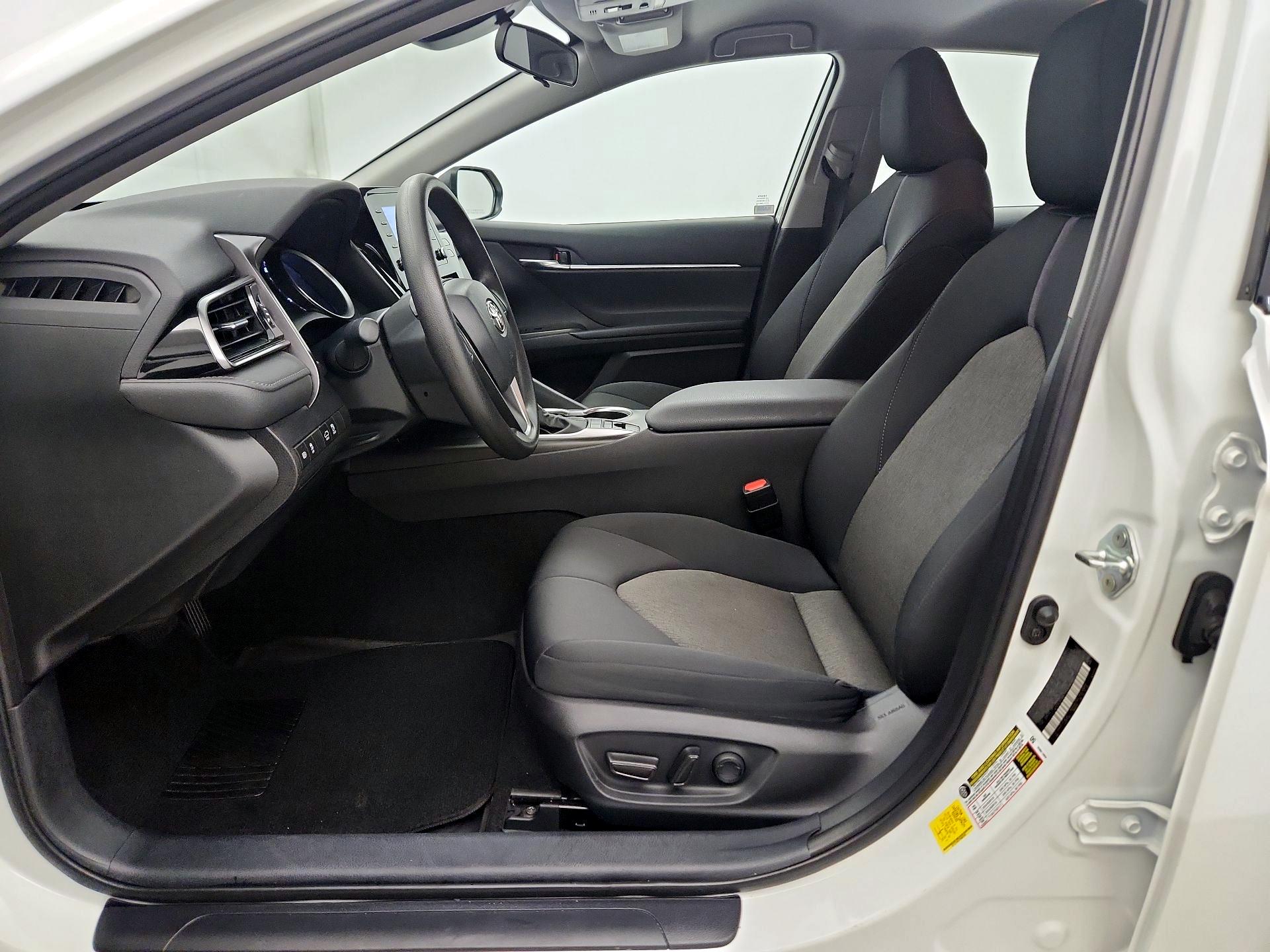 Thumbnail: 2023 Toyota Camry - 11