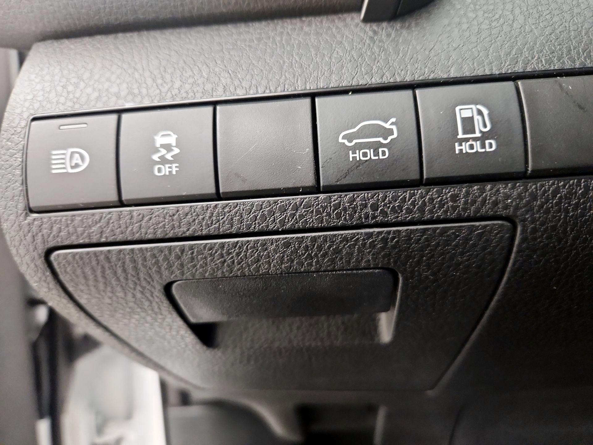 Thumbnail: 2023 Toyota Camry - 13