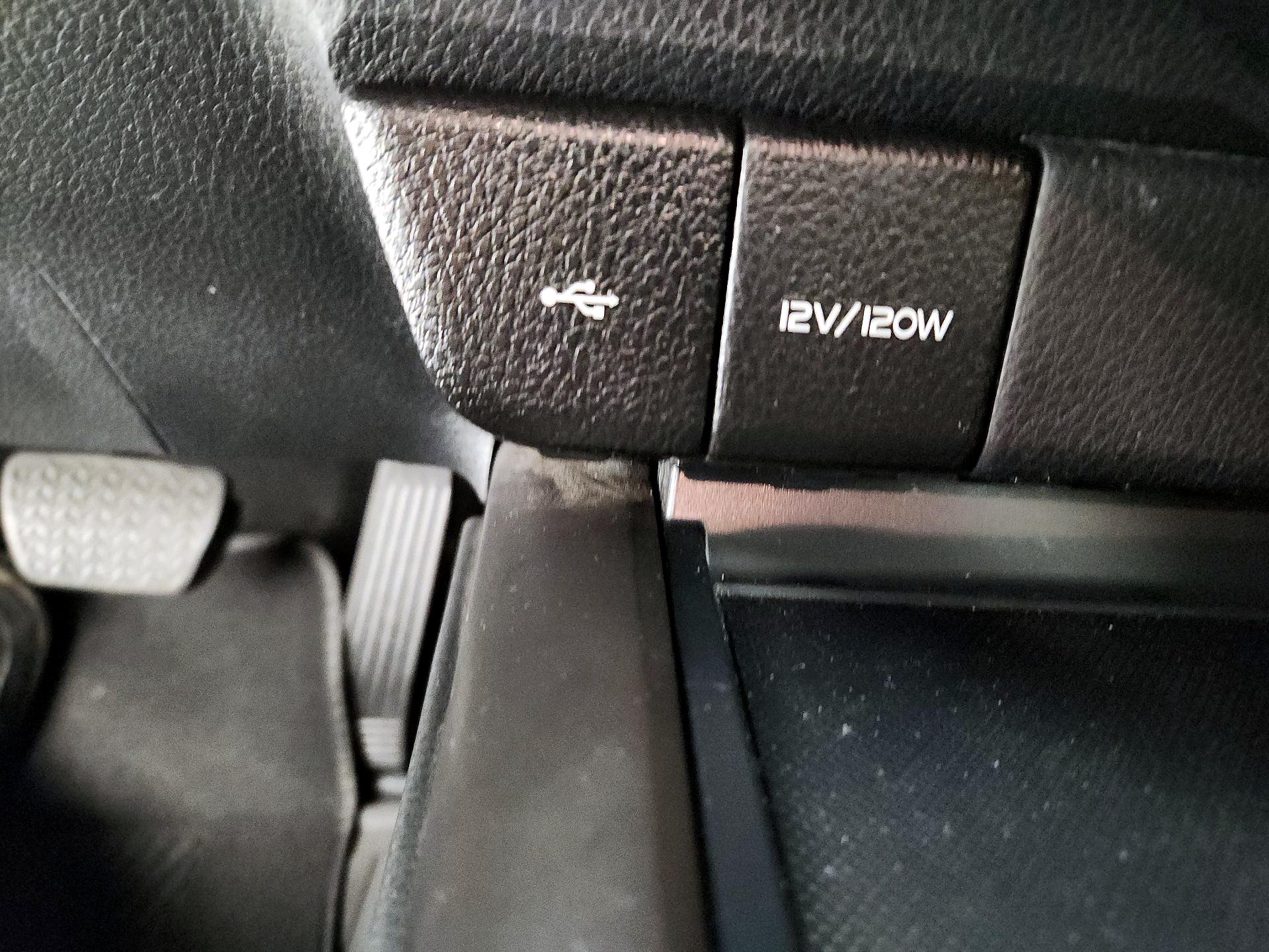 Thumbnail: 2023 Toyota Camry - 18