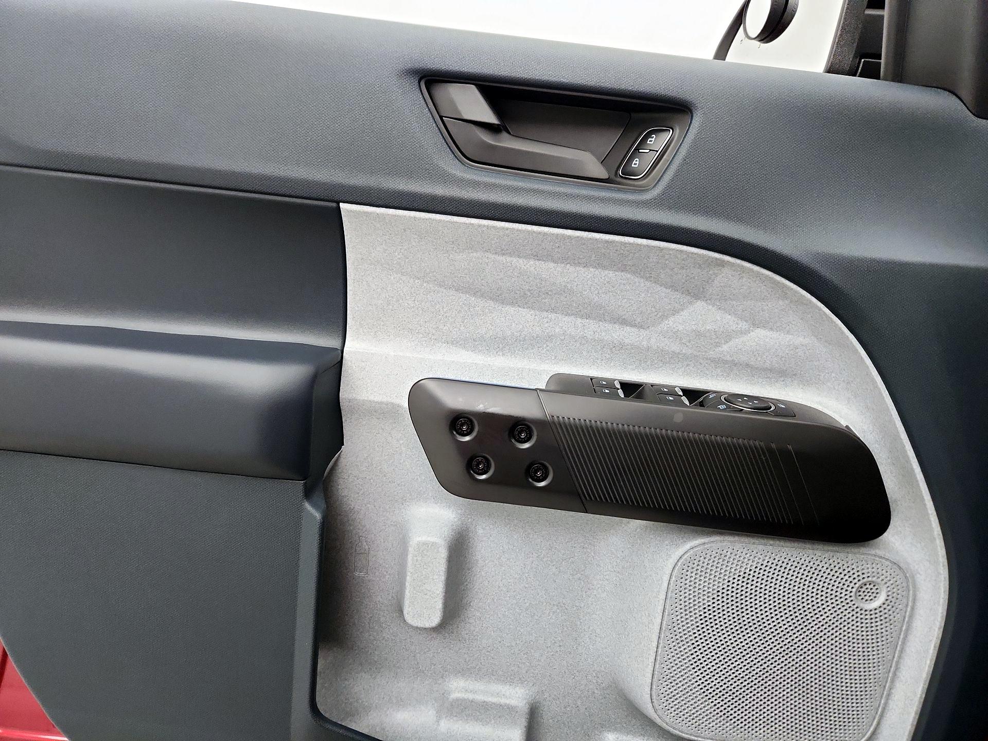 Thumbnail: 2025 Ford Maverick - 12