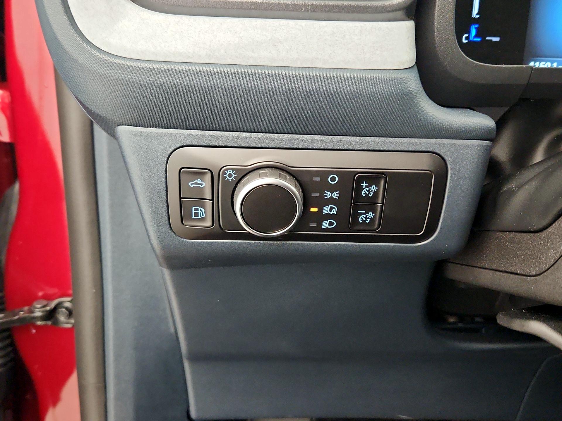 Thumbnail: 2025 Ford Maverick - 13