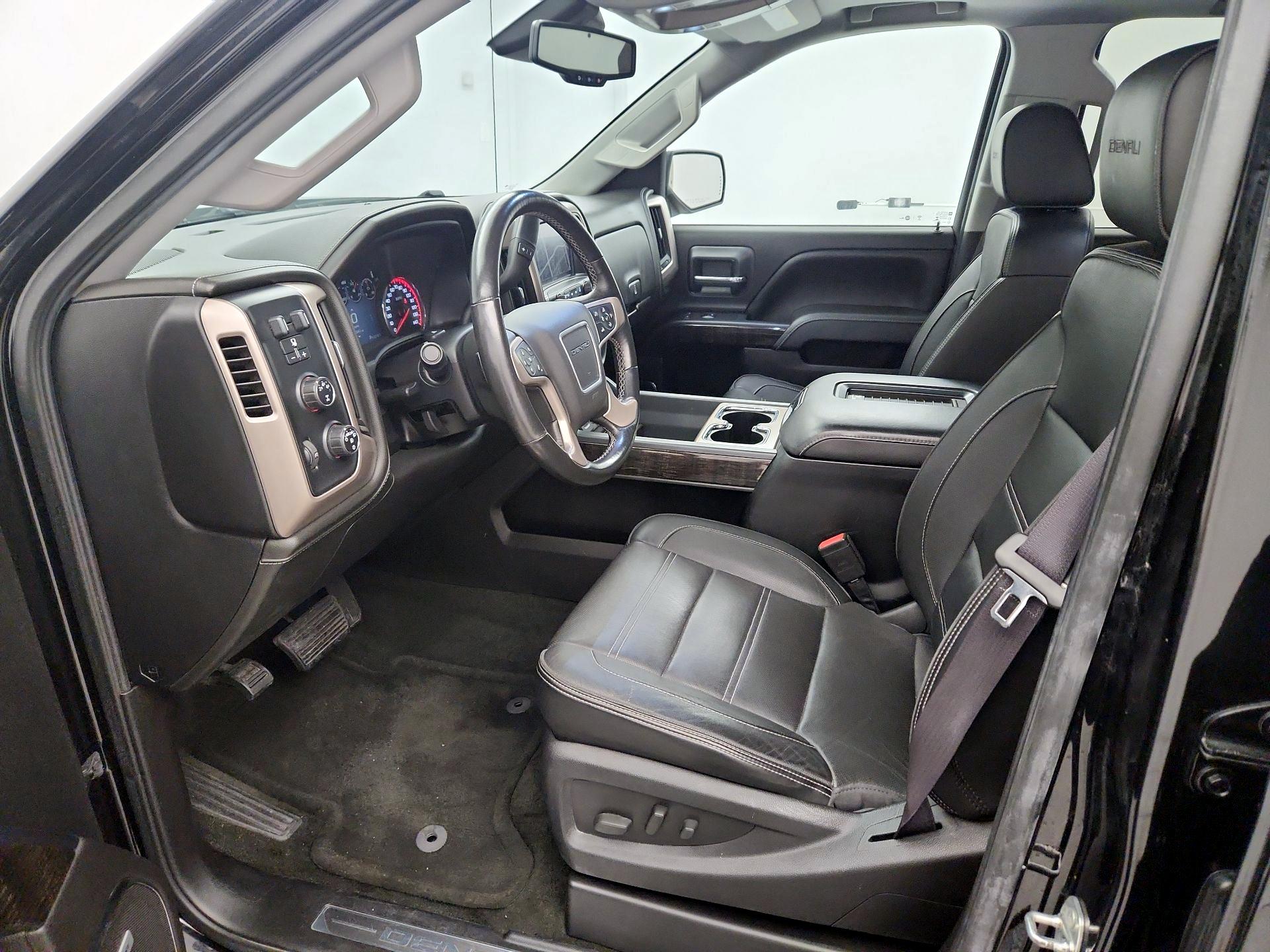 Thumbnail: 2016 GMC Sierra 2500 - 11