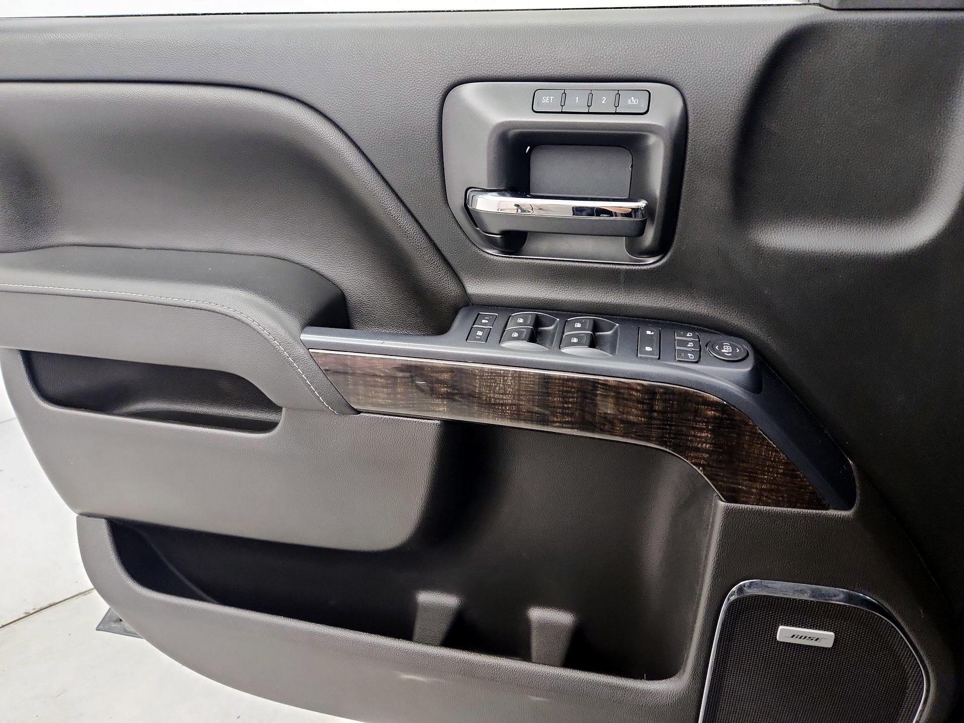 Thumbnail: 2016 GMC Sierra 2500 - 12