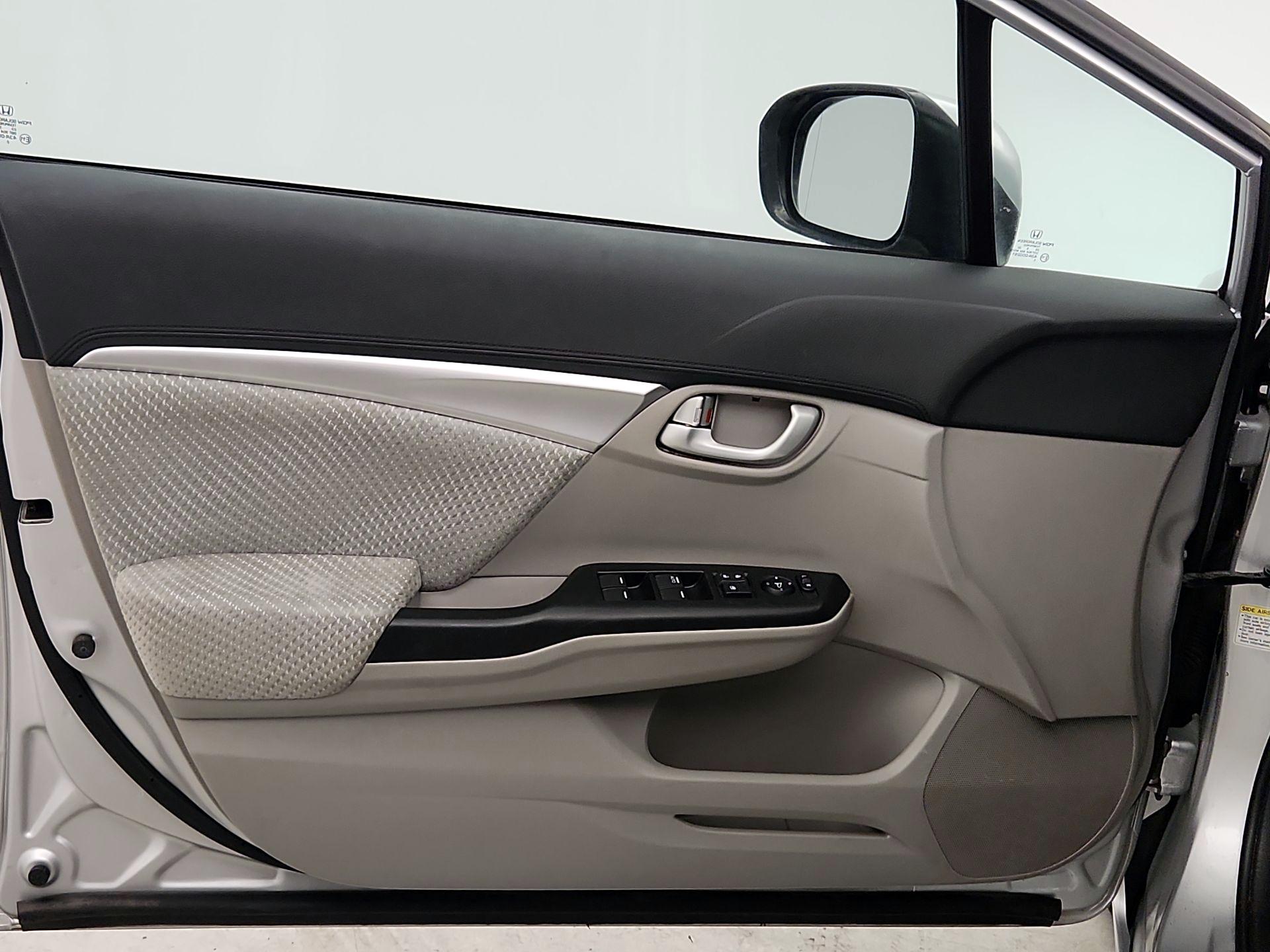 Thumbnail: 2015 Honda Civic - 12