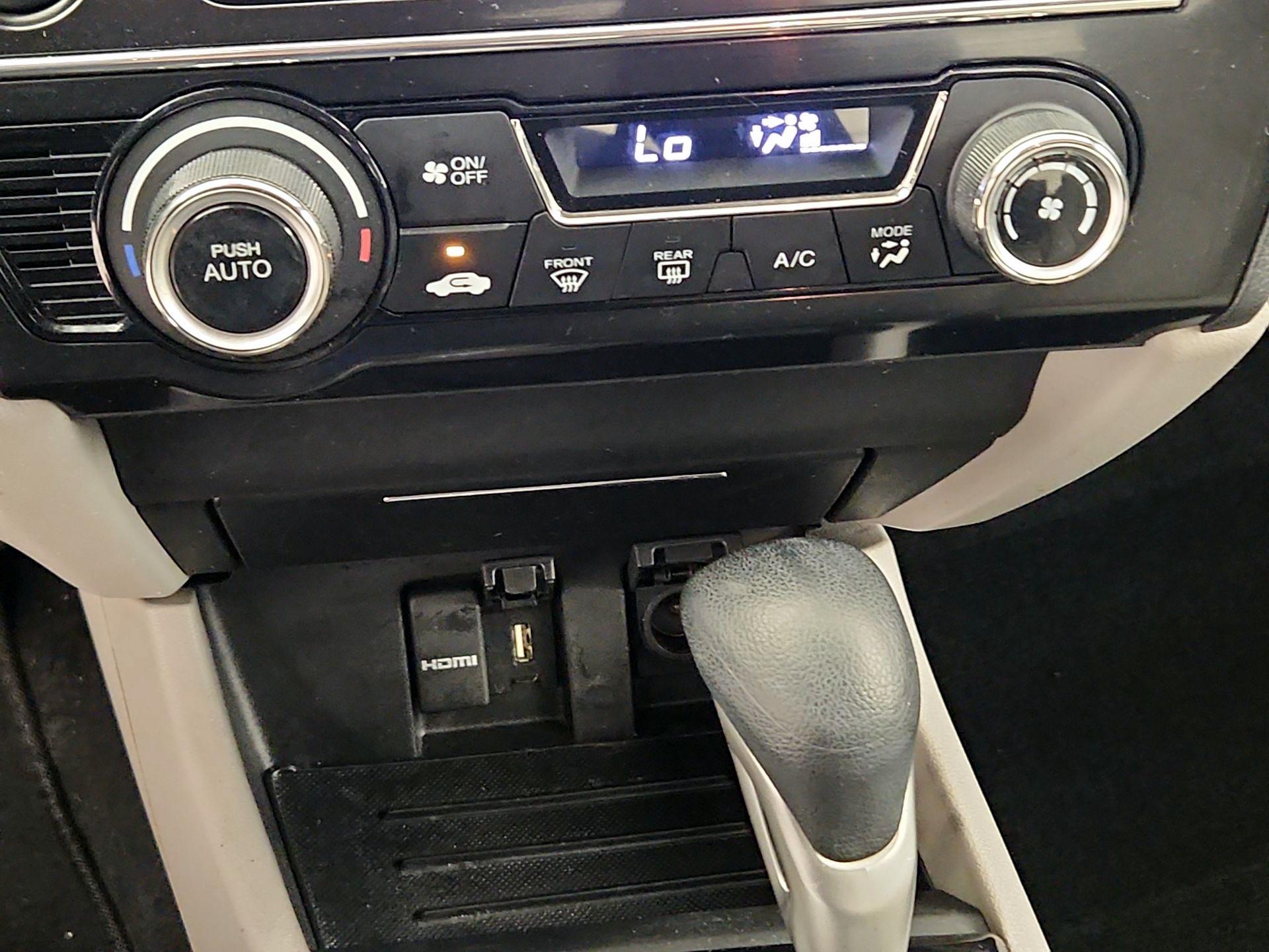 Thumbnail: 2015 Honda Civic - 16