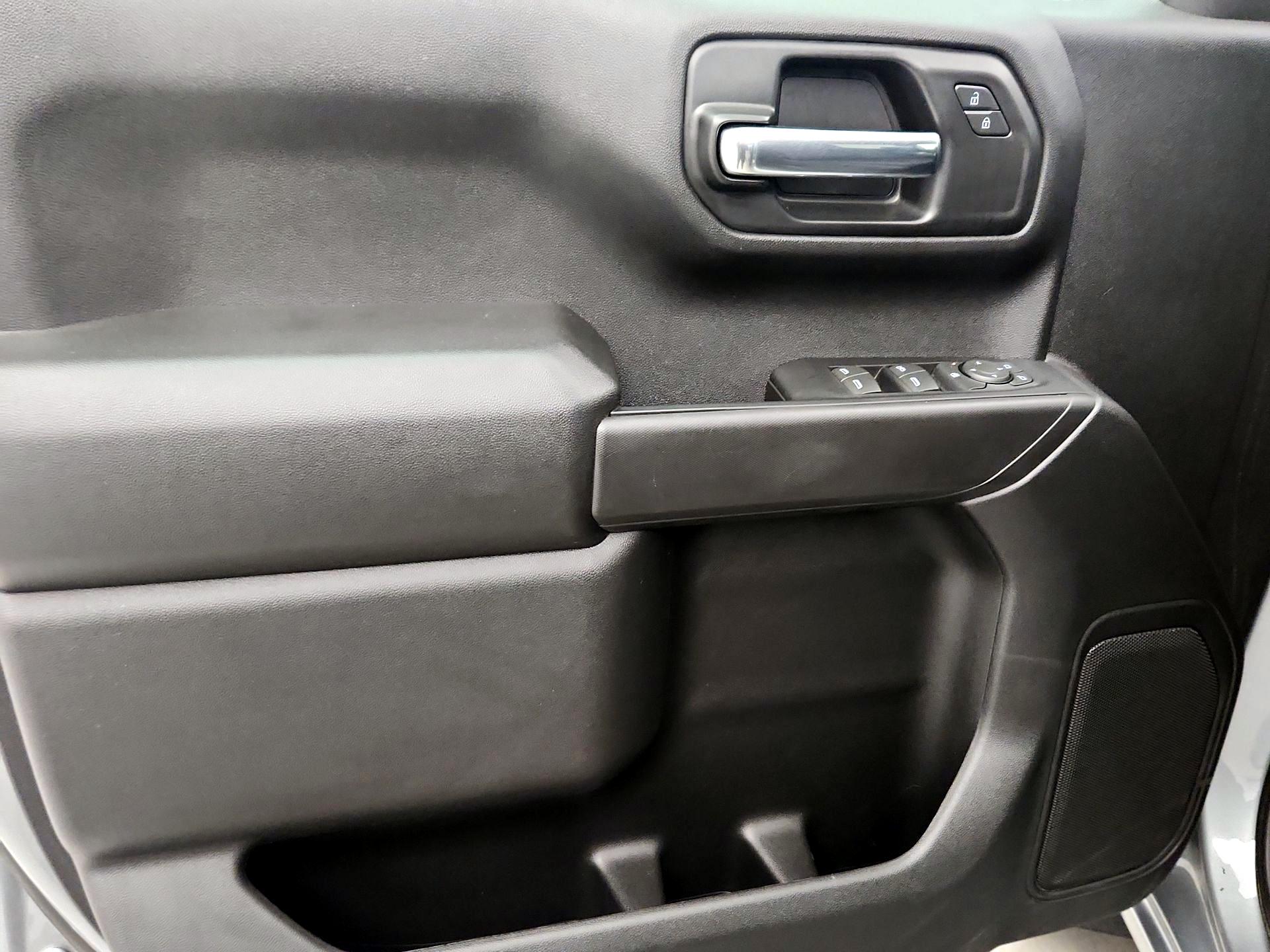 Thumbnail: 2025 Chevrolet Silverado 1500 - 12