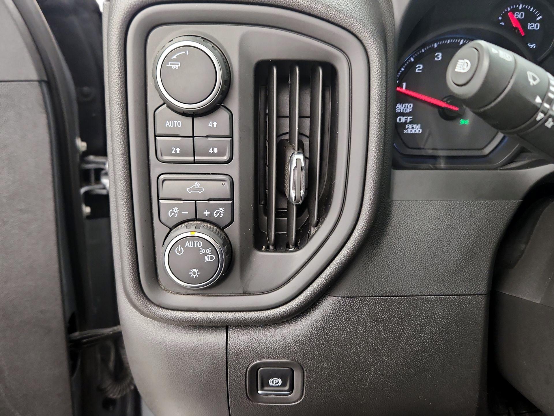 Thumbnail: 2025 Chevrolet Silverado 1500 - 13