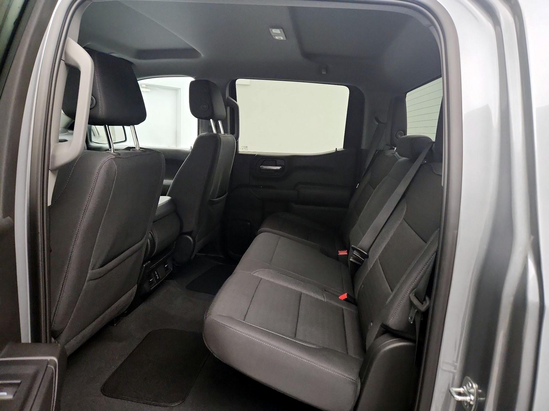 Thumbnail: 2025 Chevrolet Silverado 1500 - 19