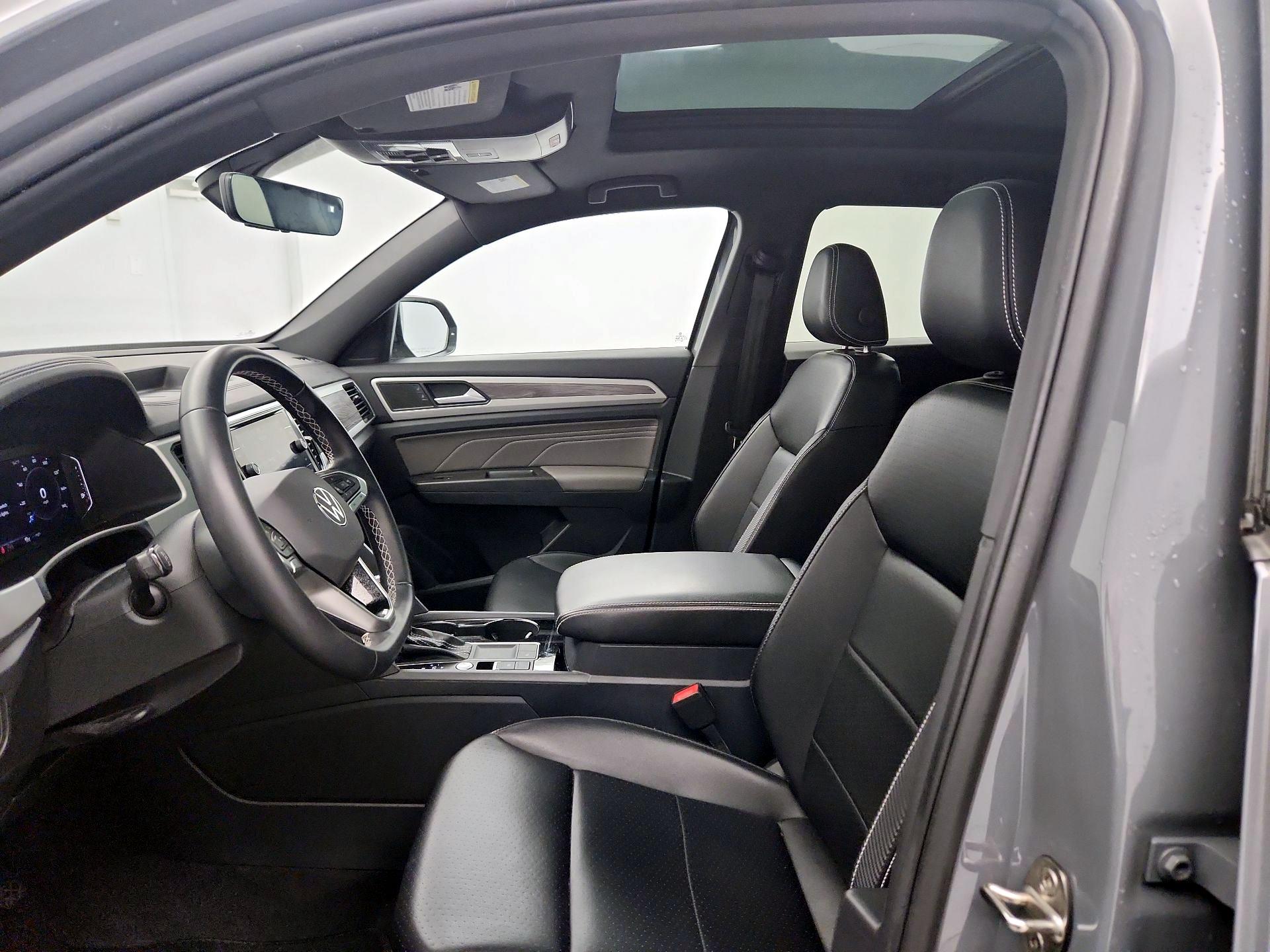 Thumbnail: 2022 Volkswagen Atlas - 19