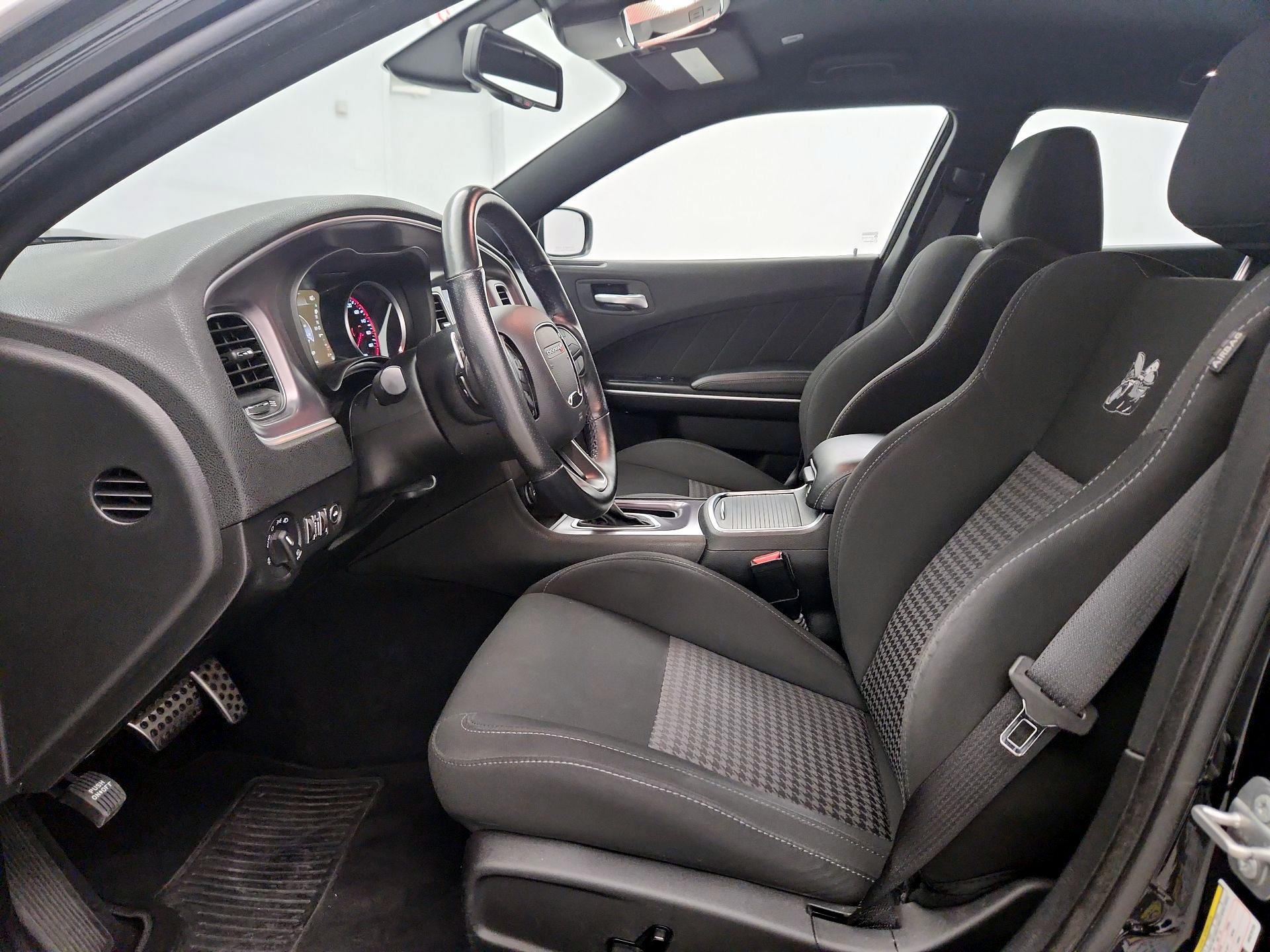 Thumbnail: 2019 Dodge Charger - 11