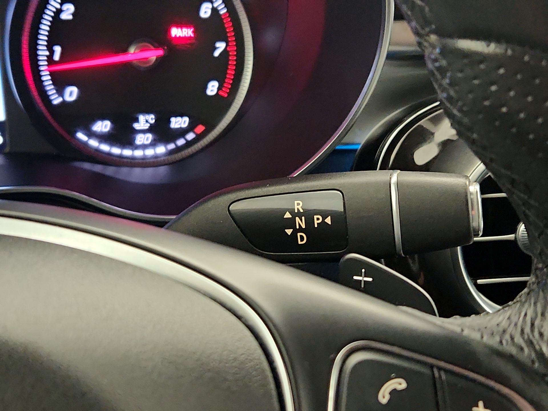 Thumbnail: 2017 Mercedes-Benz GLC - 18