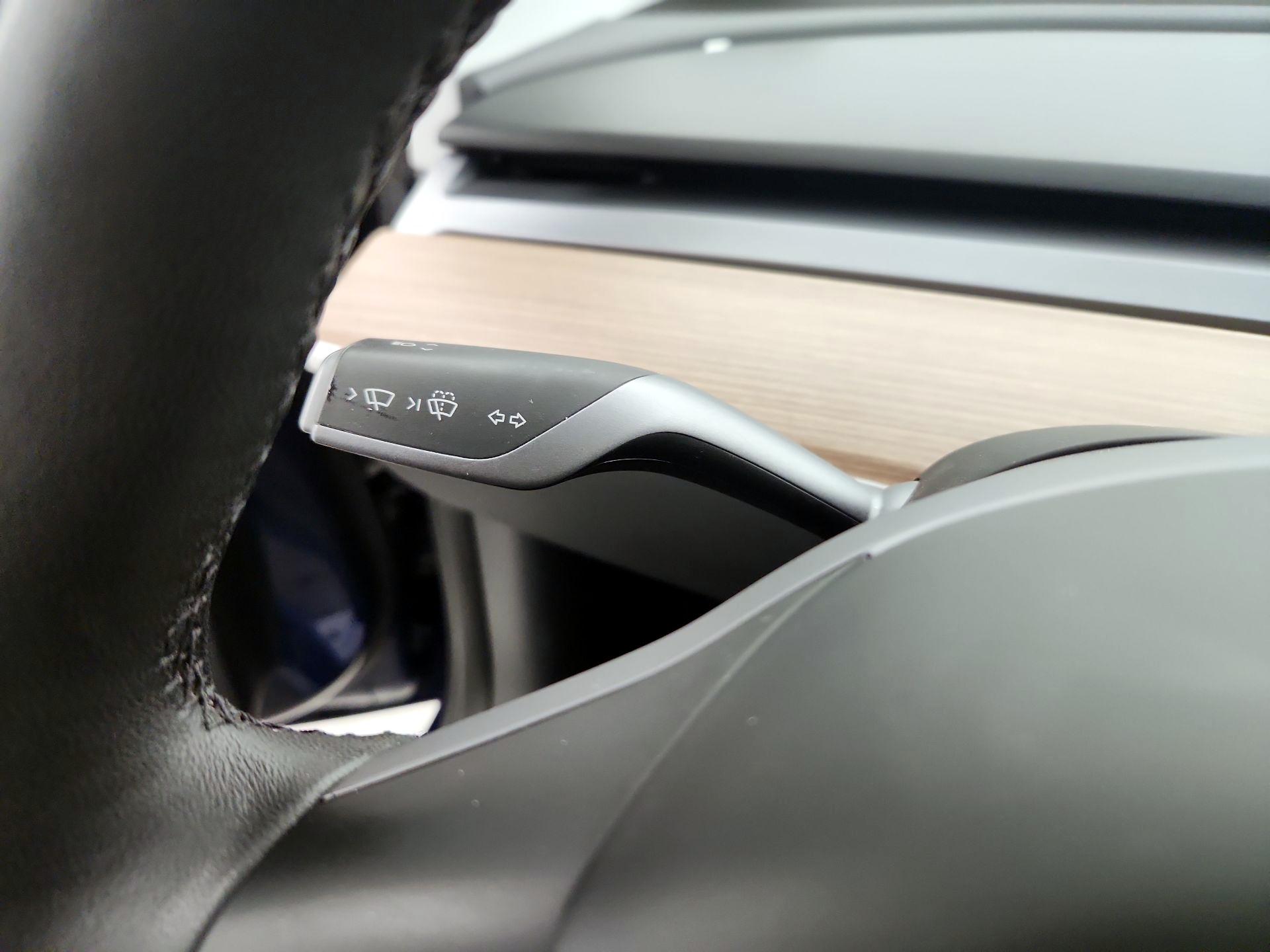 Thumbnail: 2023 Tesla Model 3 - 13