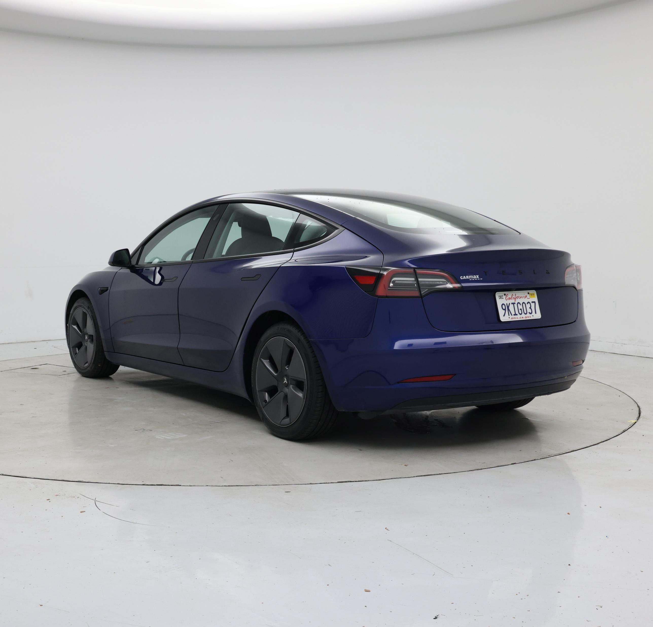 Thumbnail: 2023 Tesla Model 3 - 2