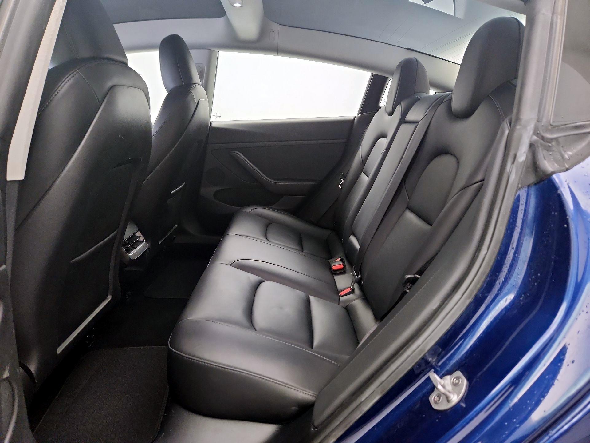 Thumbnail: 2023 Tesla Model 3 - 20