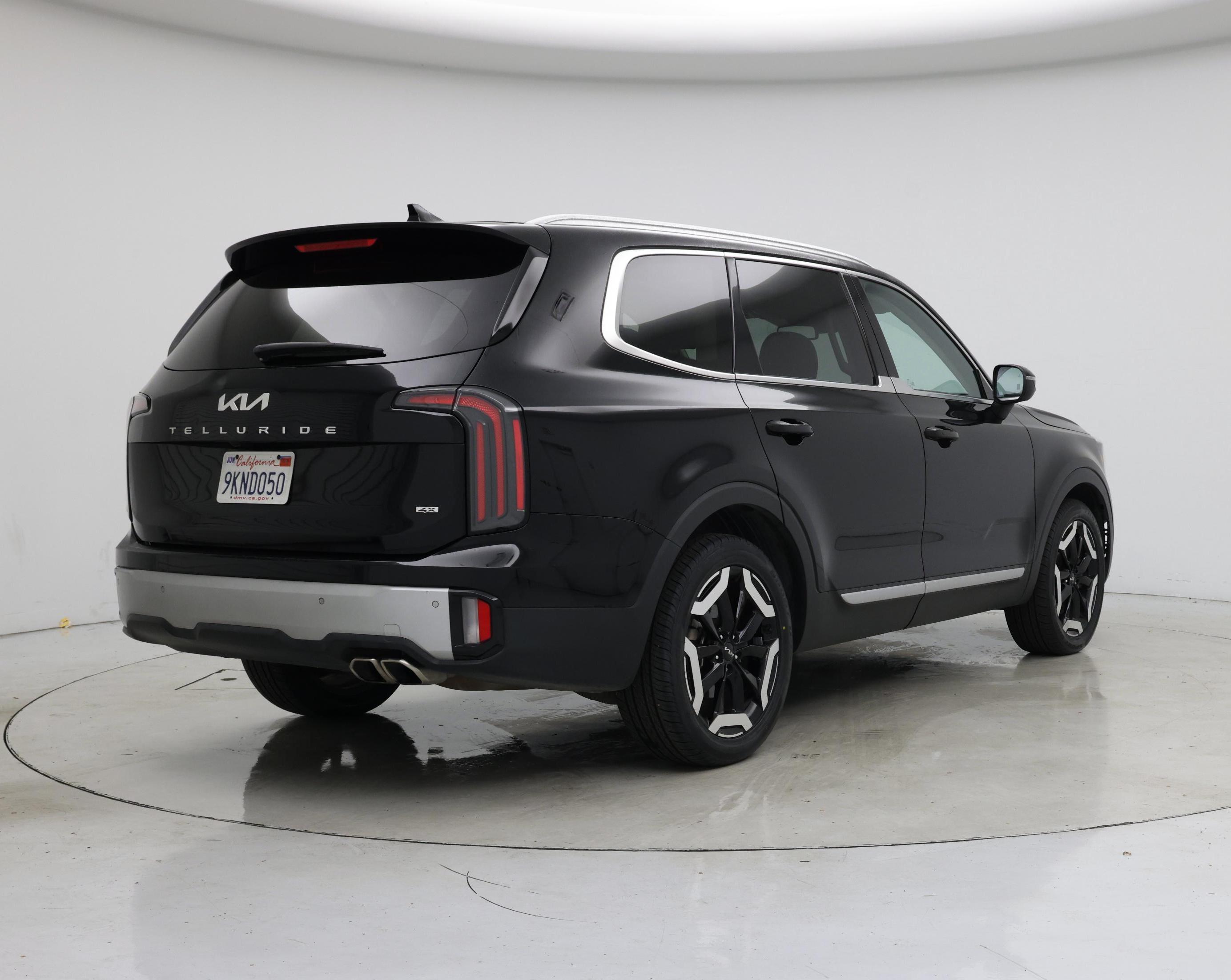 Thumbnail: 2023 Kia Telluride - 8