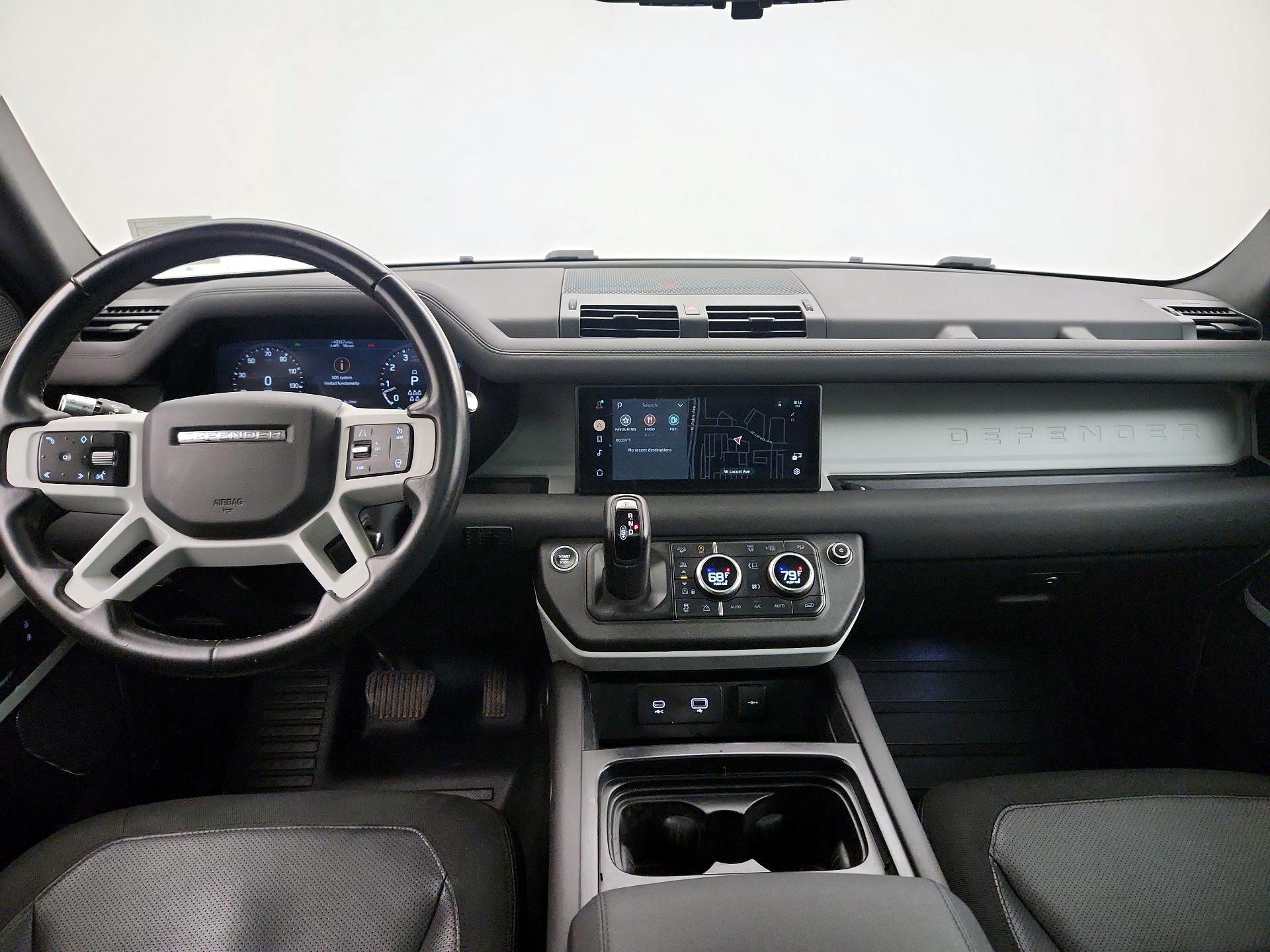 Thumbnail: 2020 Land Rover Defender - 9