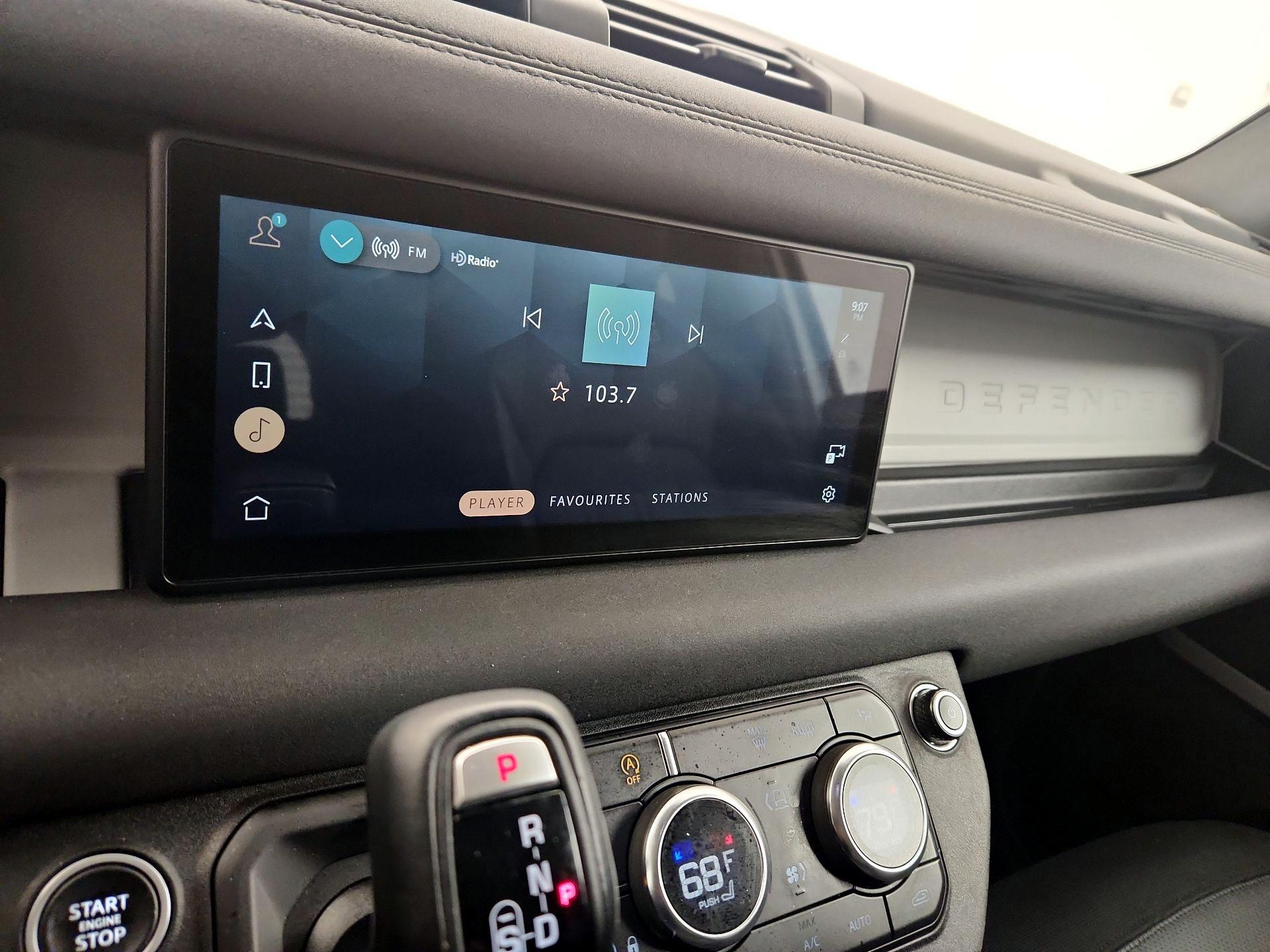 Thumbnail: 2020 Land Rover Defender - 16