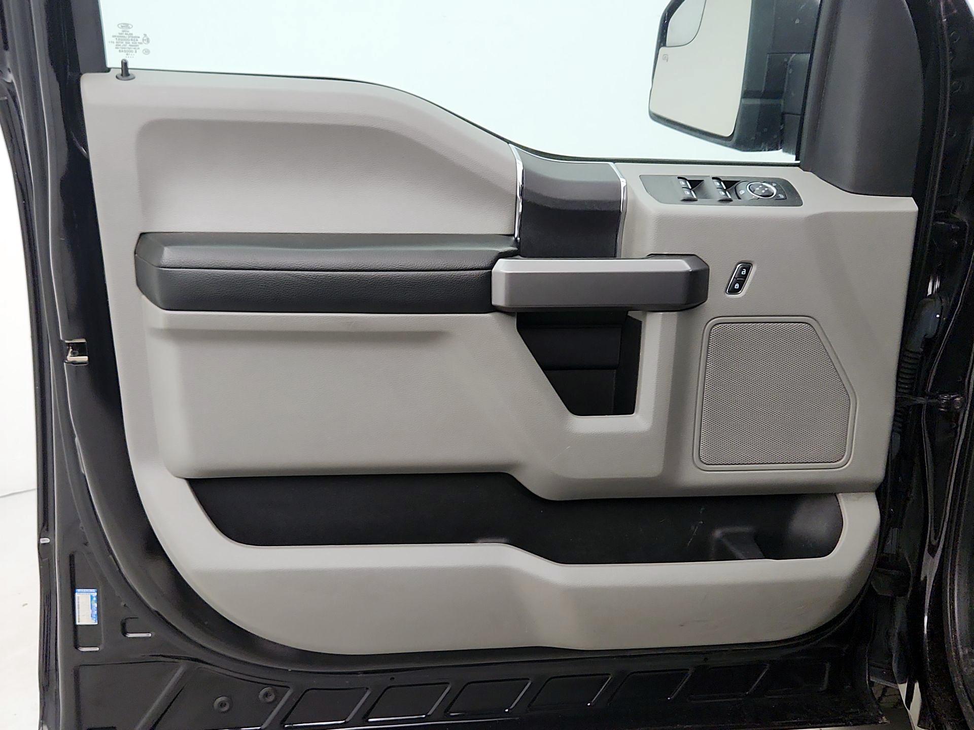 Thumbnail: 2019 Ford F-150 - 12