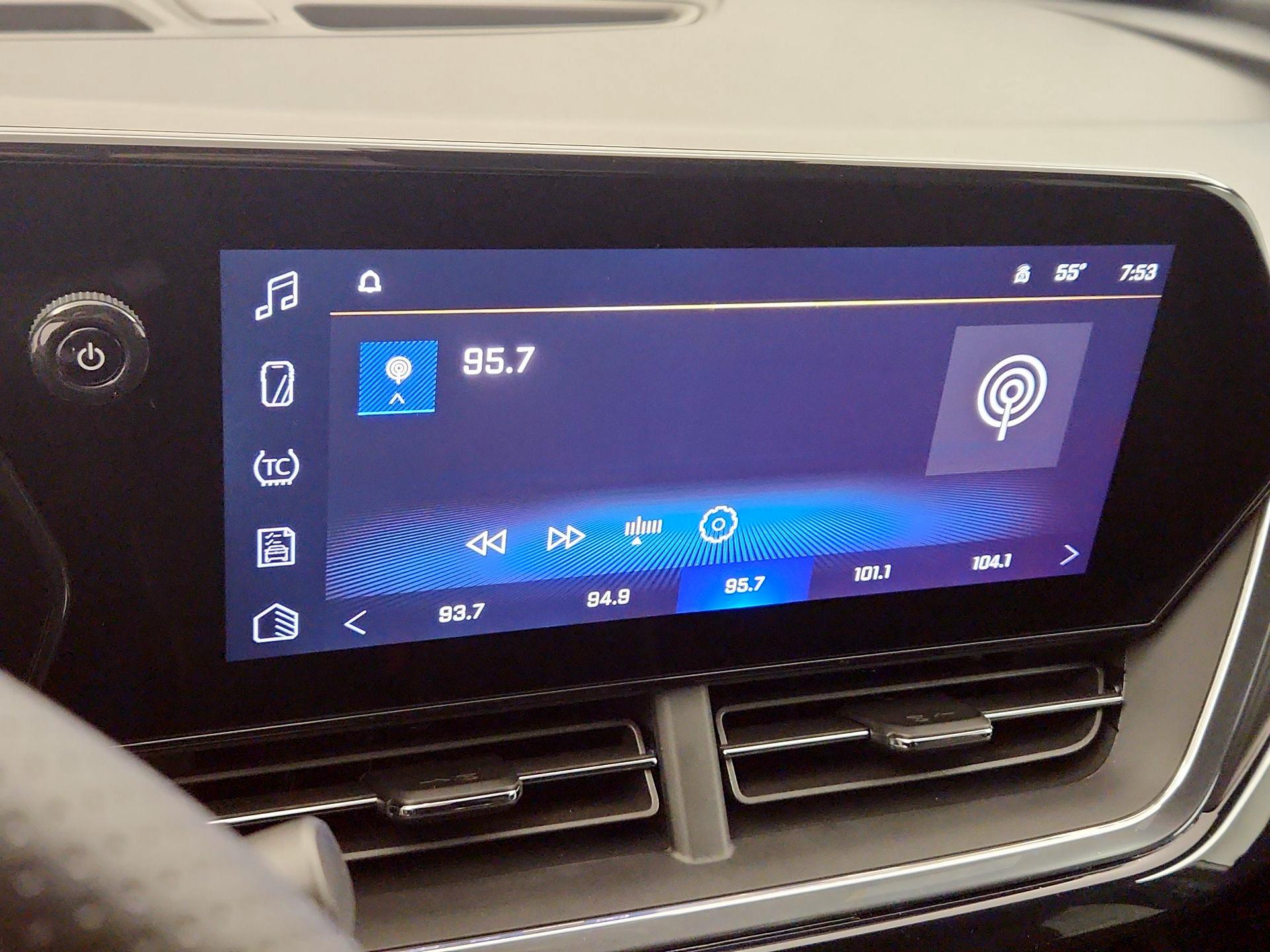 Thumbnail: 2025 Chevrolet Trax - 15