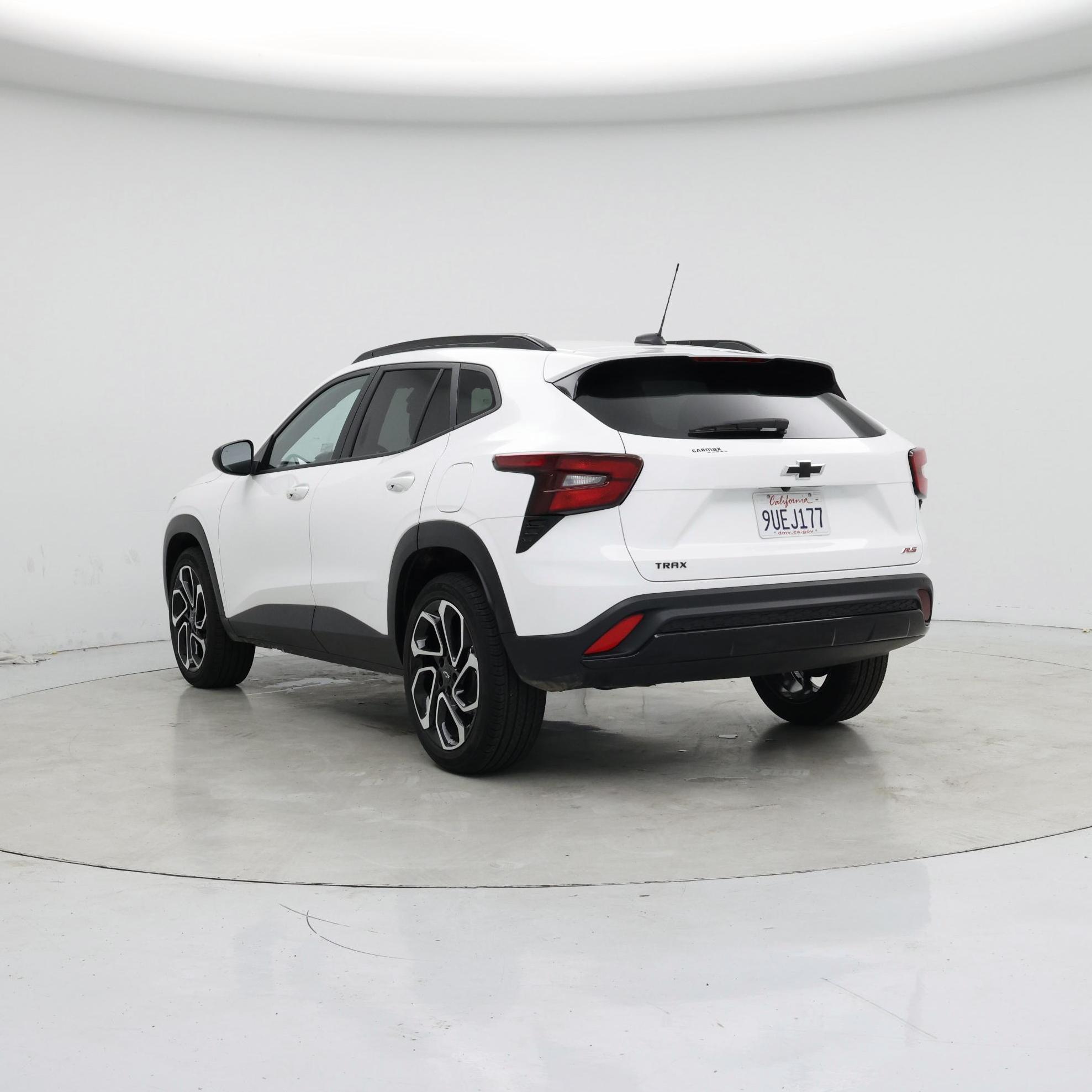 Thumbnail: 2025 Chevrolet Trax - 2