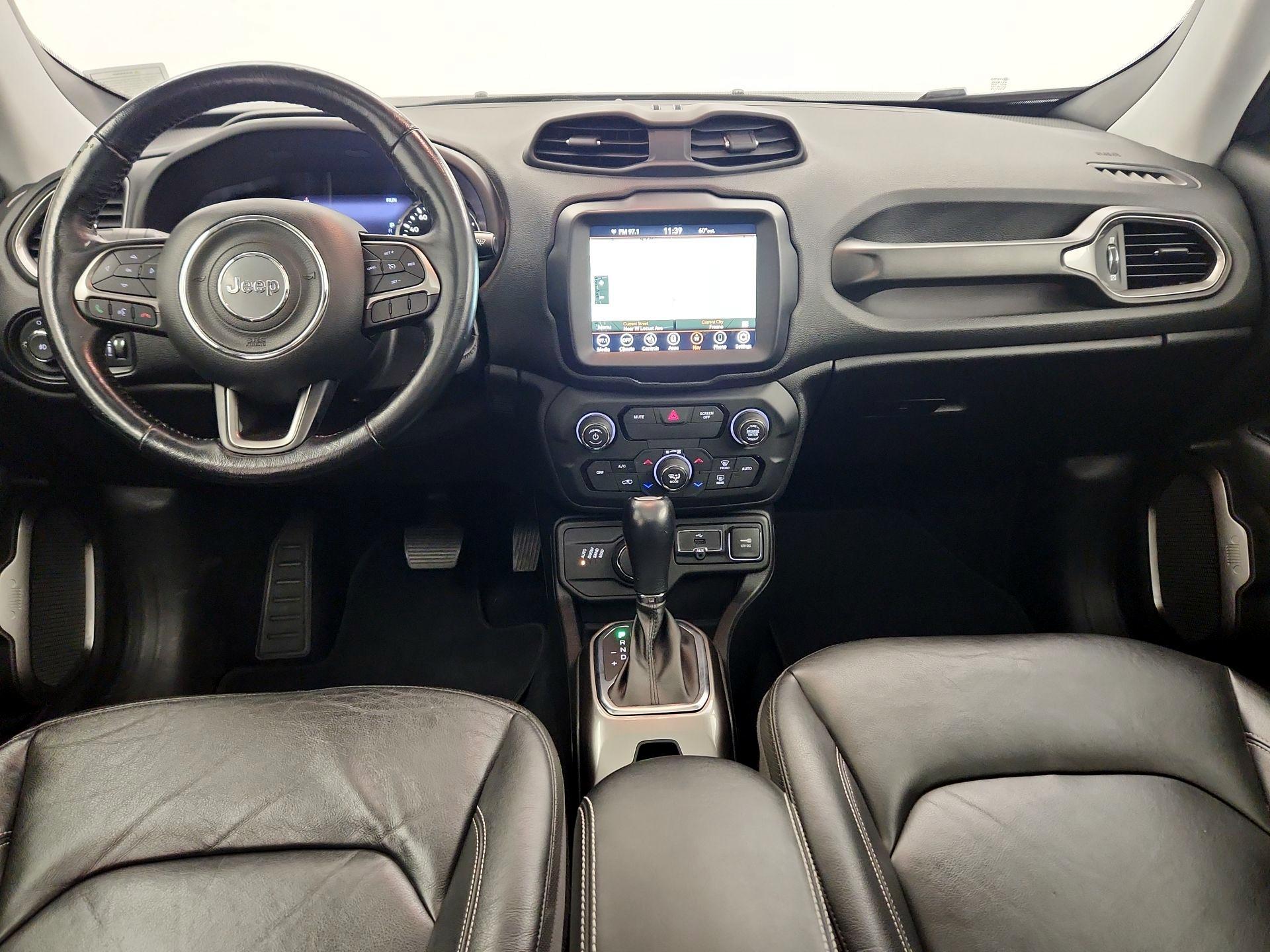 Thumbnail: 2018 Jeep Renegade - 9