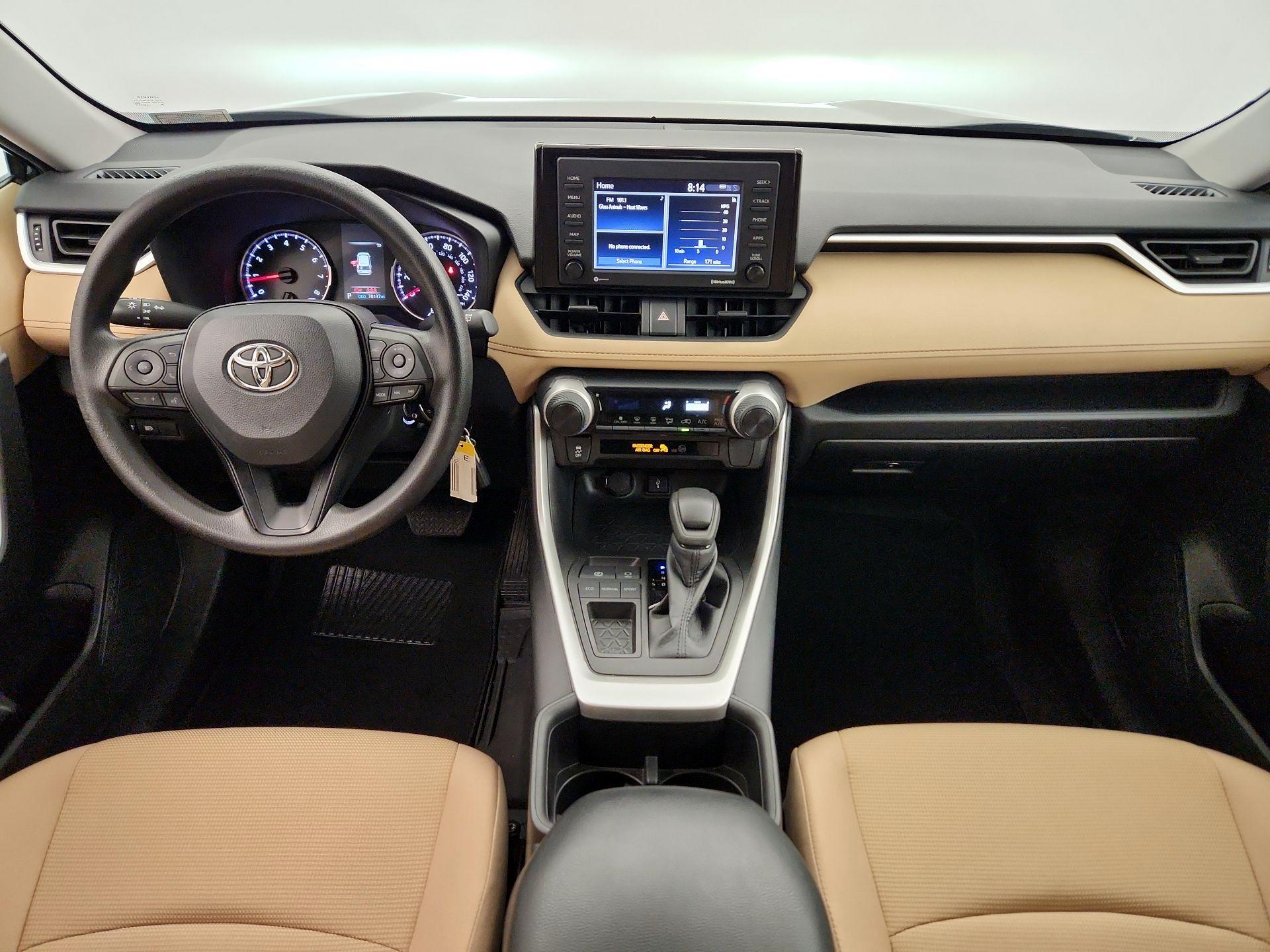 Thumbnail: 2022 Toyota RAV4 - 9