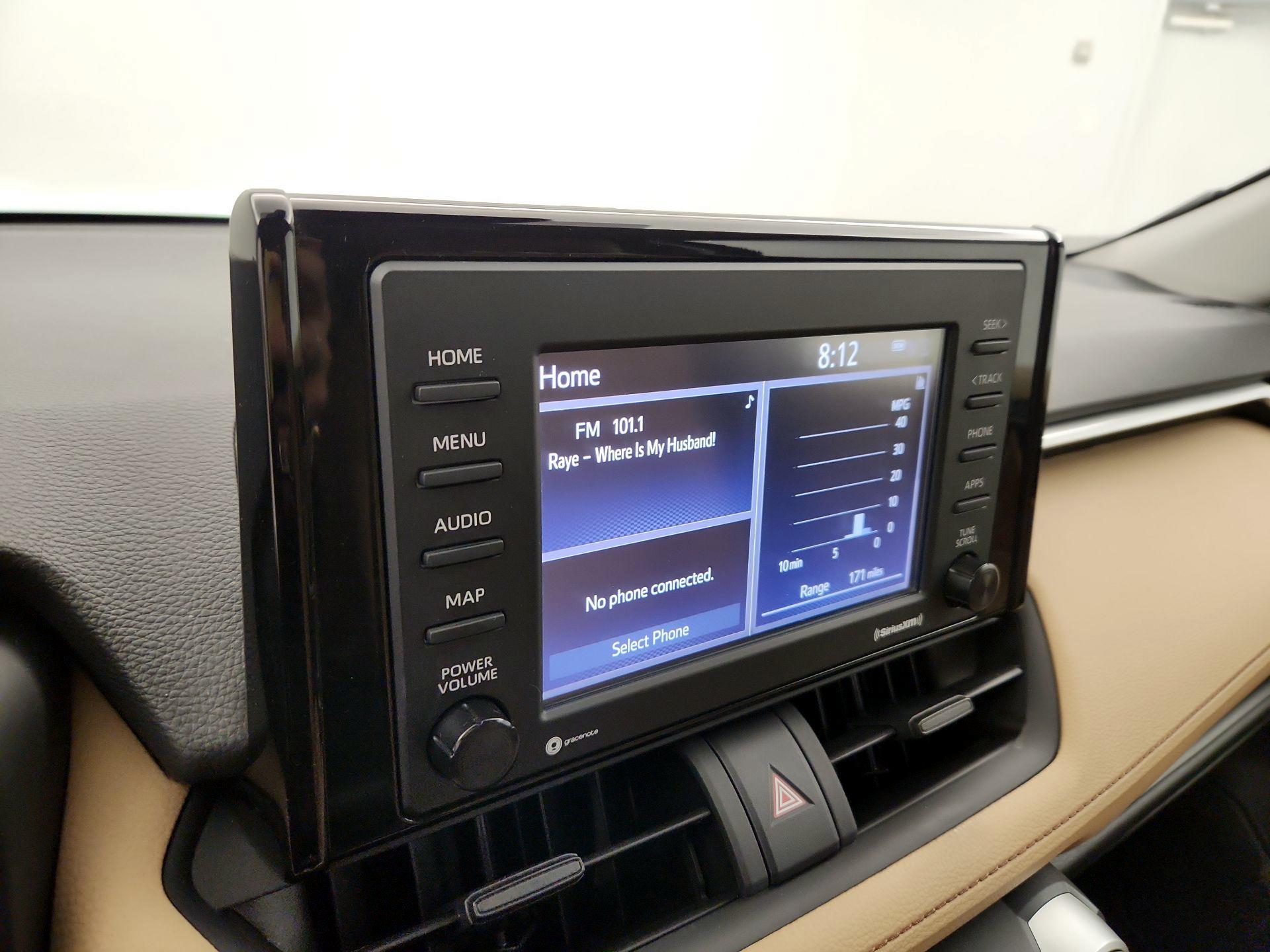 Thumbnail: 2022 Toyota RAV4 - 15