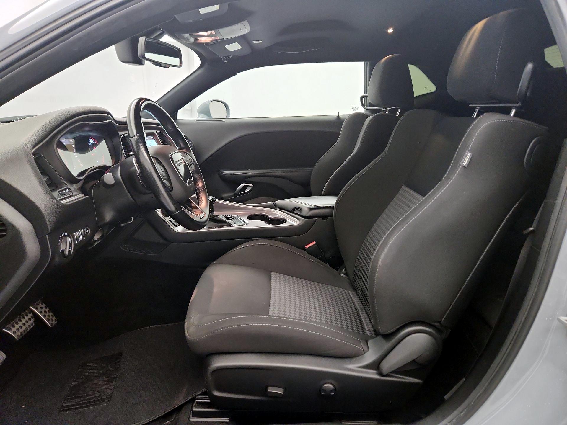 Thumbnail: 2022 Dodge Challenger - 11