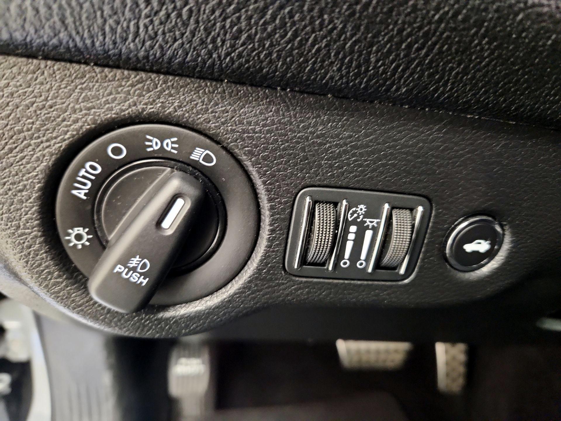 Thumbnail: 2022 Dodge Challenger - 13