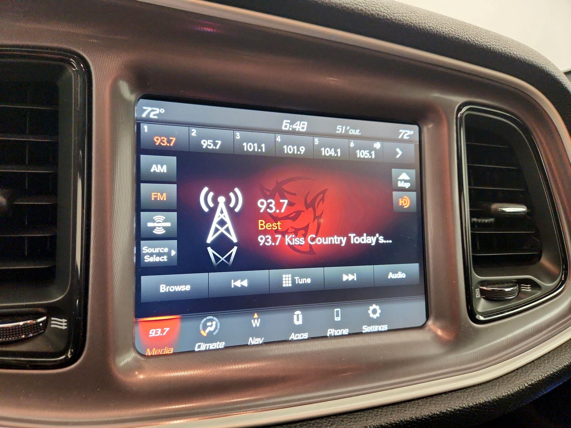 Thumbnail: 2022 Dodge Challenger - 16