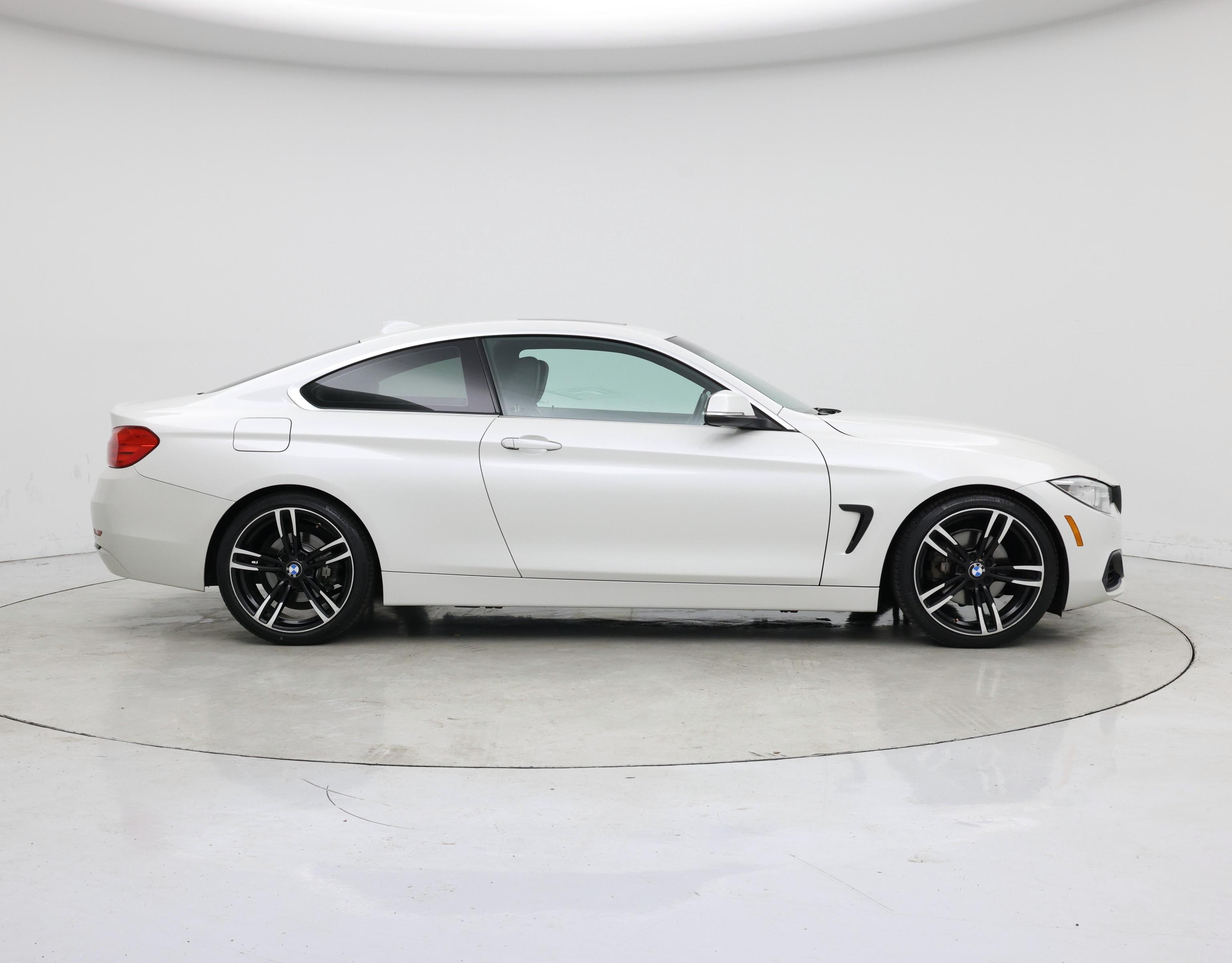 Thumbnail: 2016 BMW 4 Series - 7