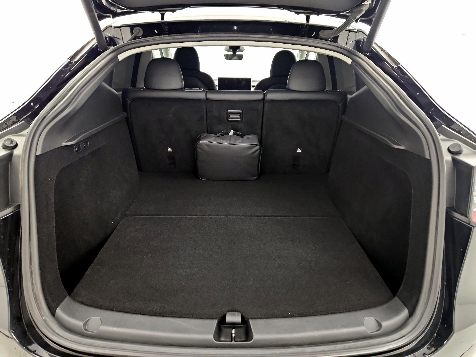 Thumbnail: 2024 Tesla Model Y - 20