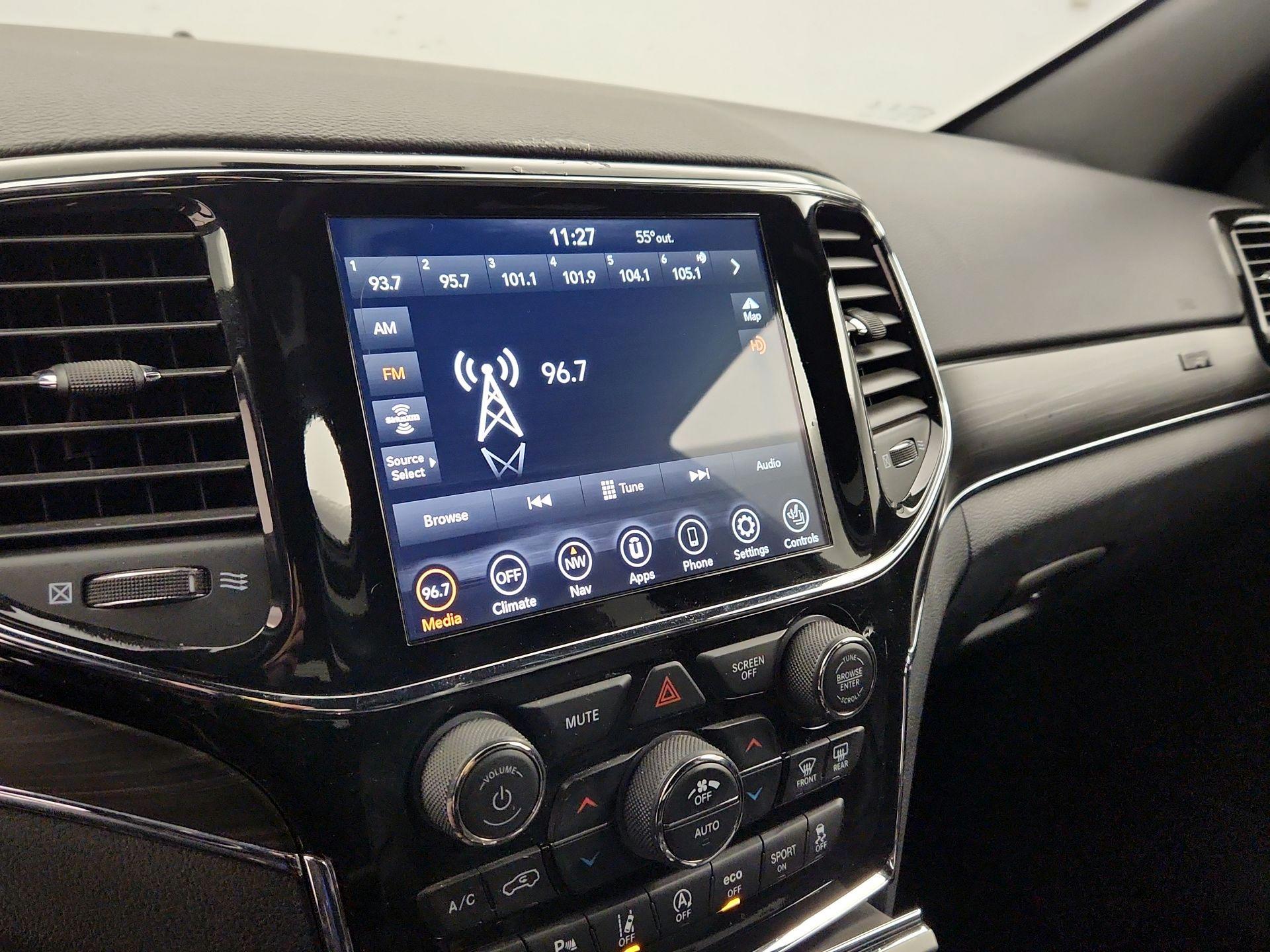 Thumbnail: 2021 Jeep Grand Cherokee - 16