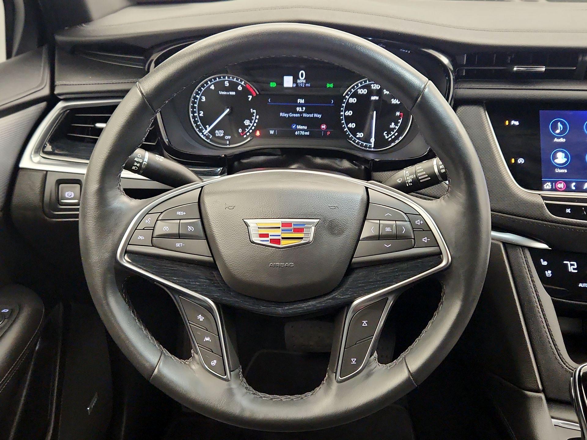 Thumbnail: 2024 Cadillac XT5 - 10