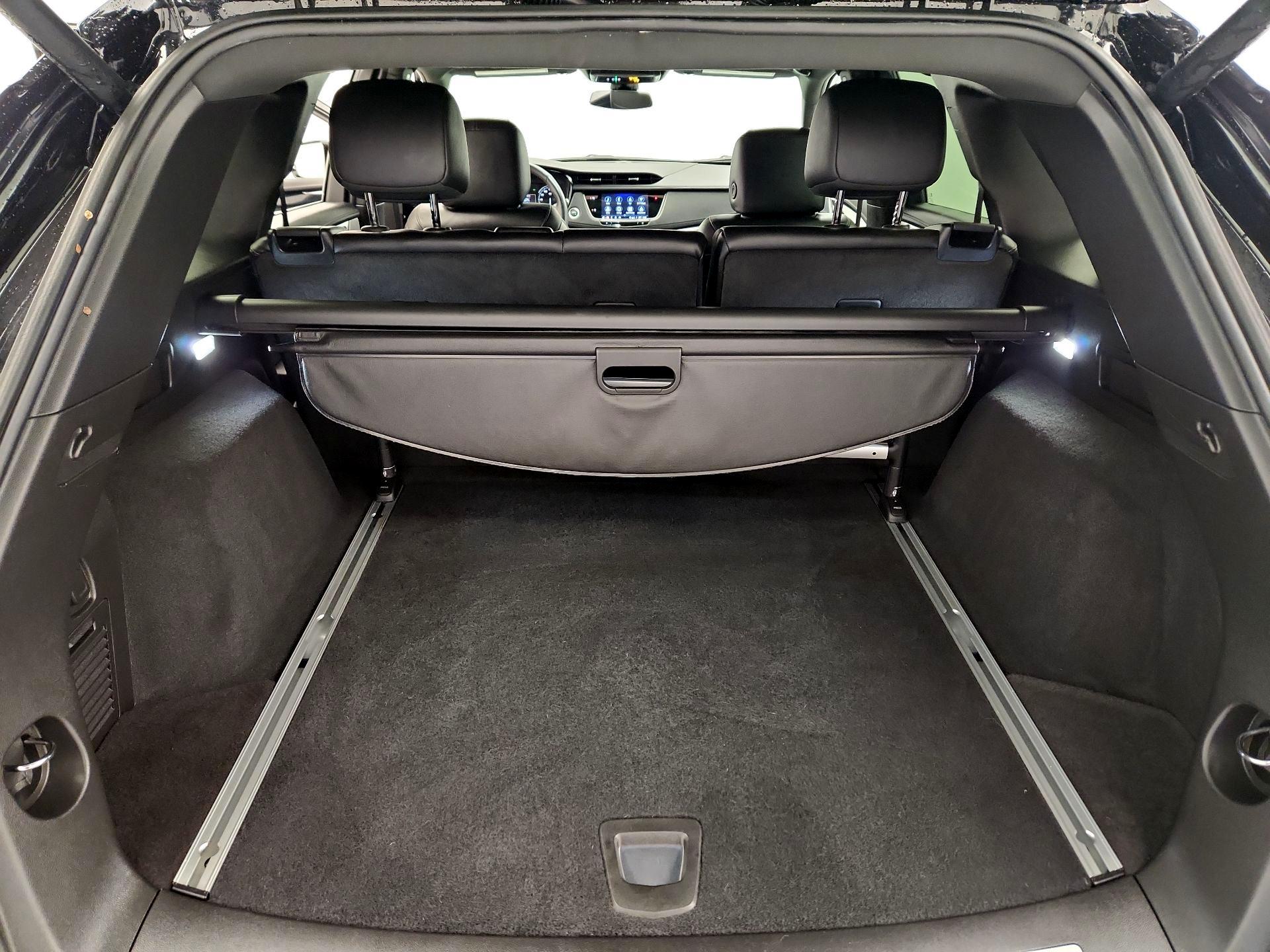 Thumbnail: 2024 Cadillac XT5 - 20