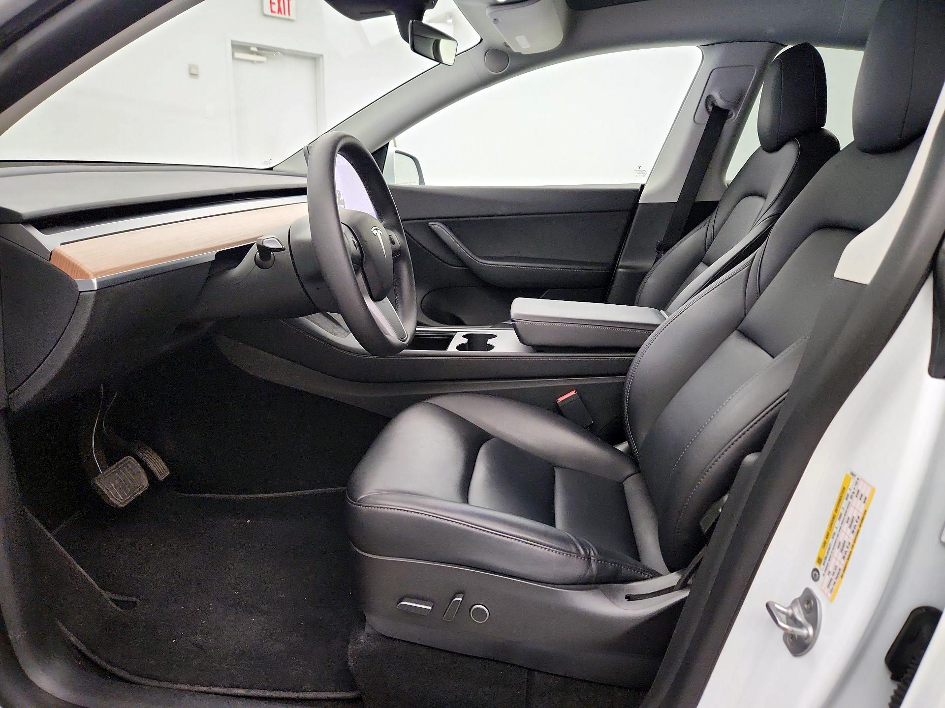 Thumbnail: 2022 Tesla Model Y - 11