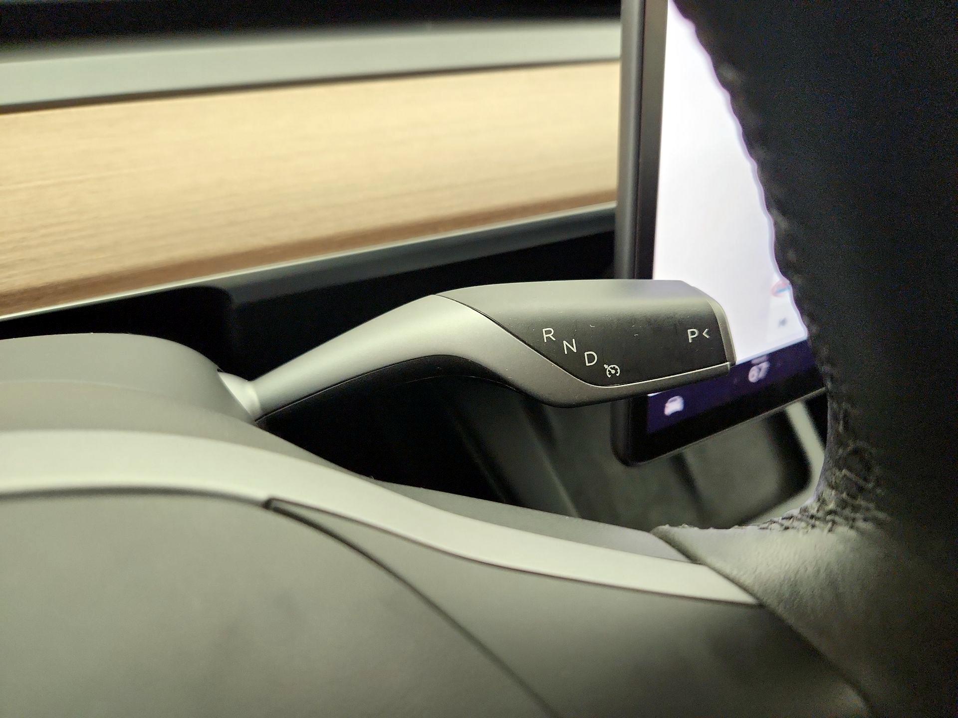 Thumbnail: 2022 Tesla Model Y - 17