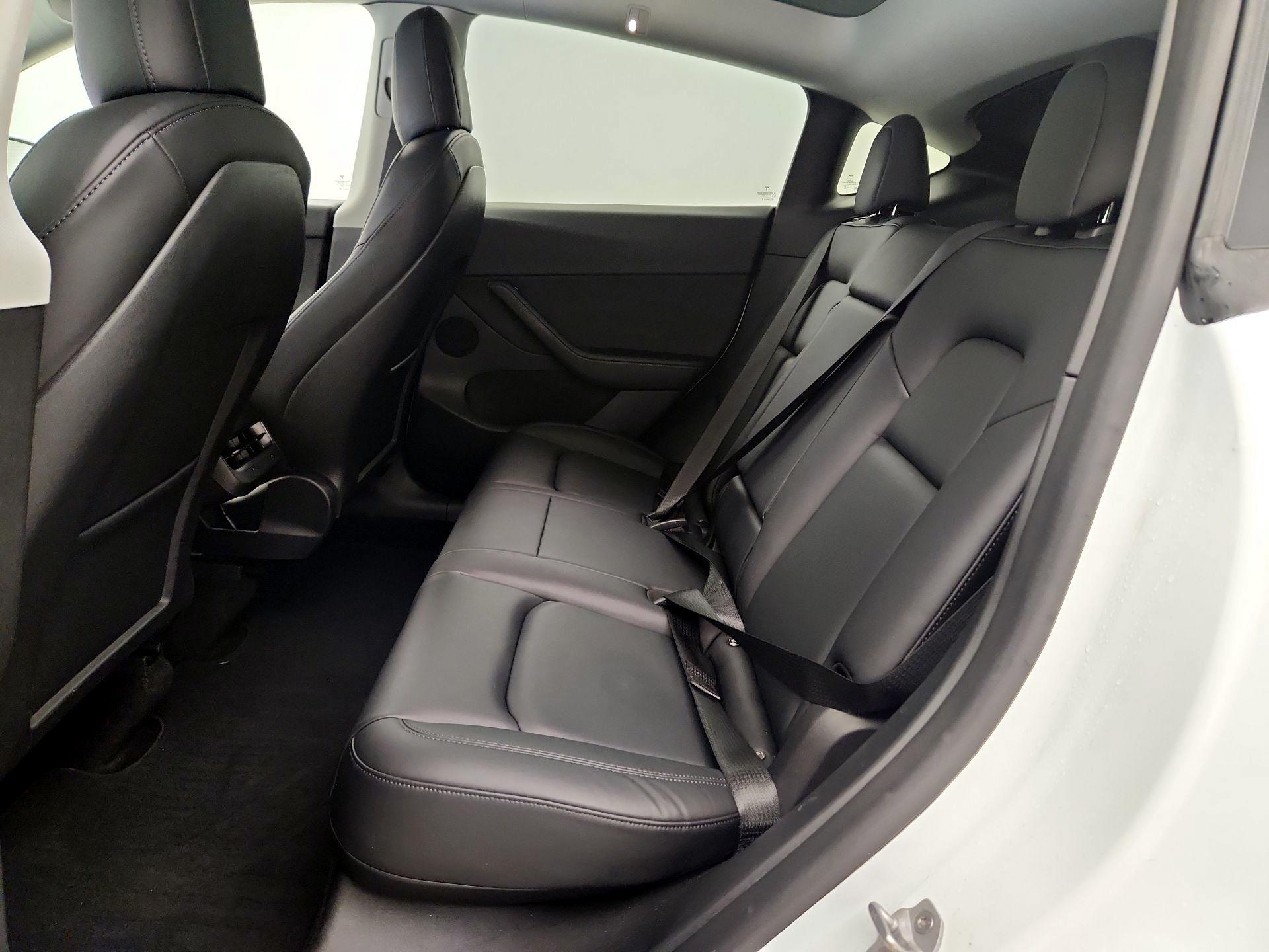 Thumbnail: 2022 Tesla Model Y - 19