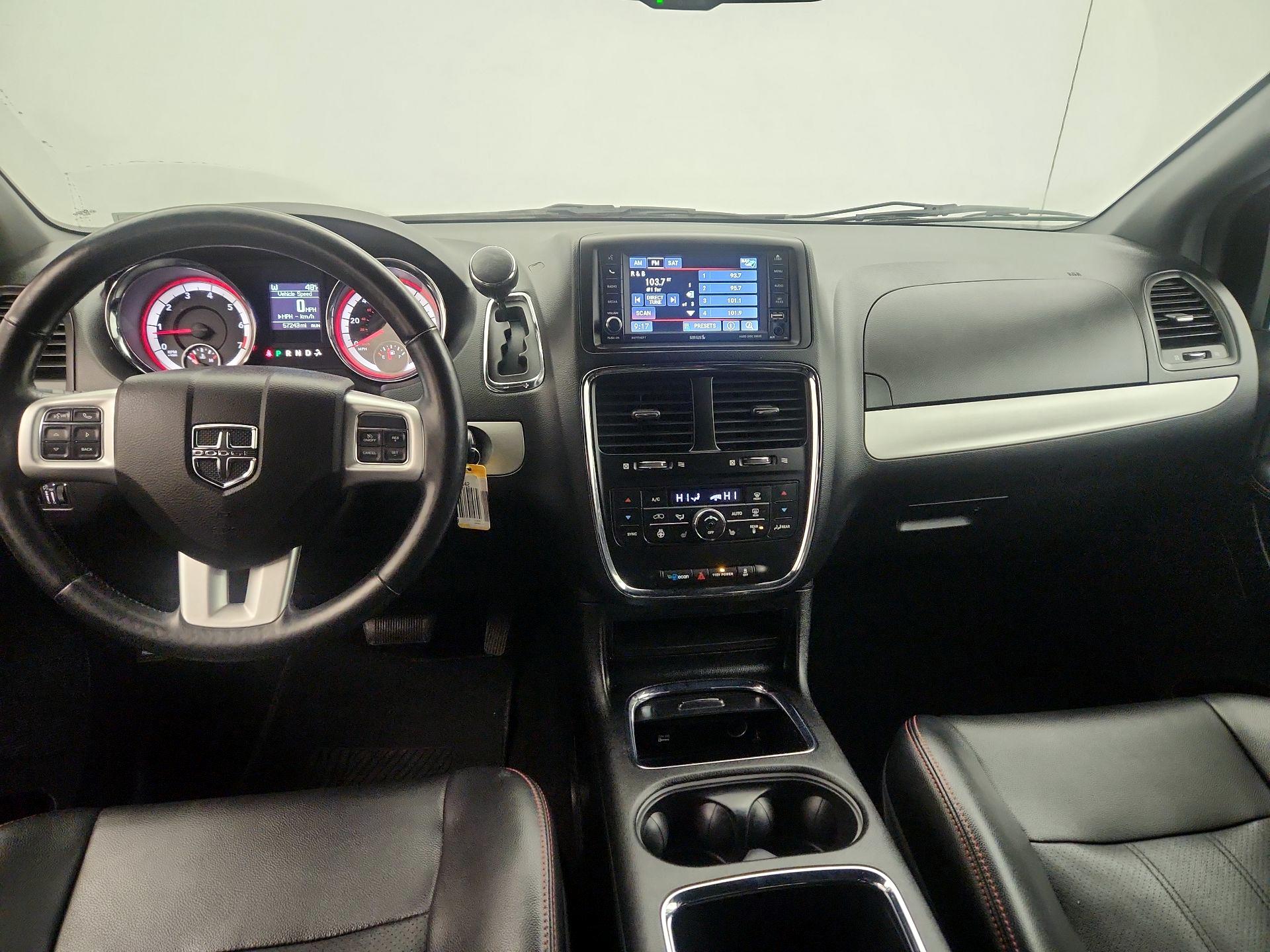 Thumbnail: 2017 Dodge Grand Caravan - 9