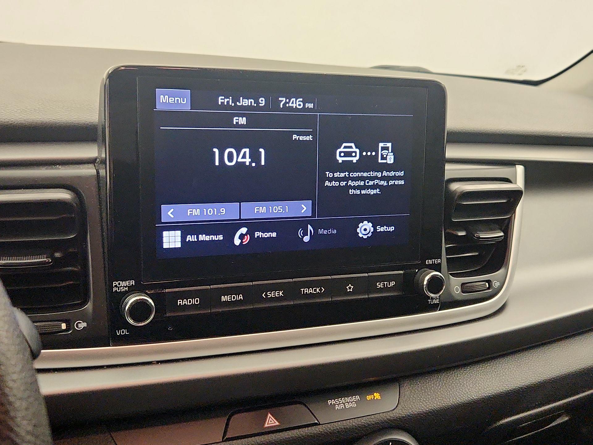 Thumbnail: 2021 Kia Rio5 - 15